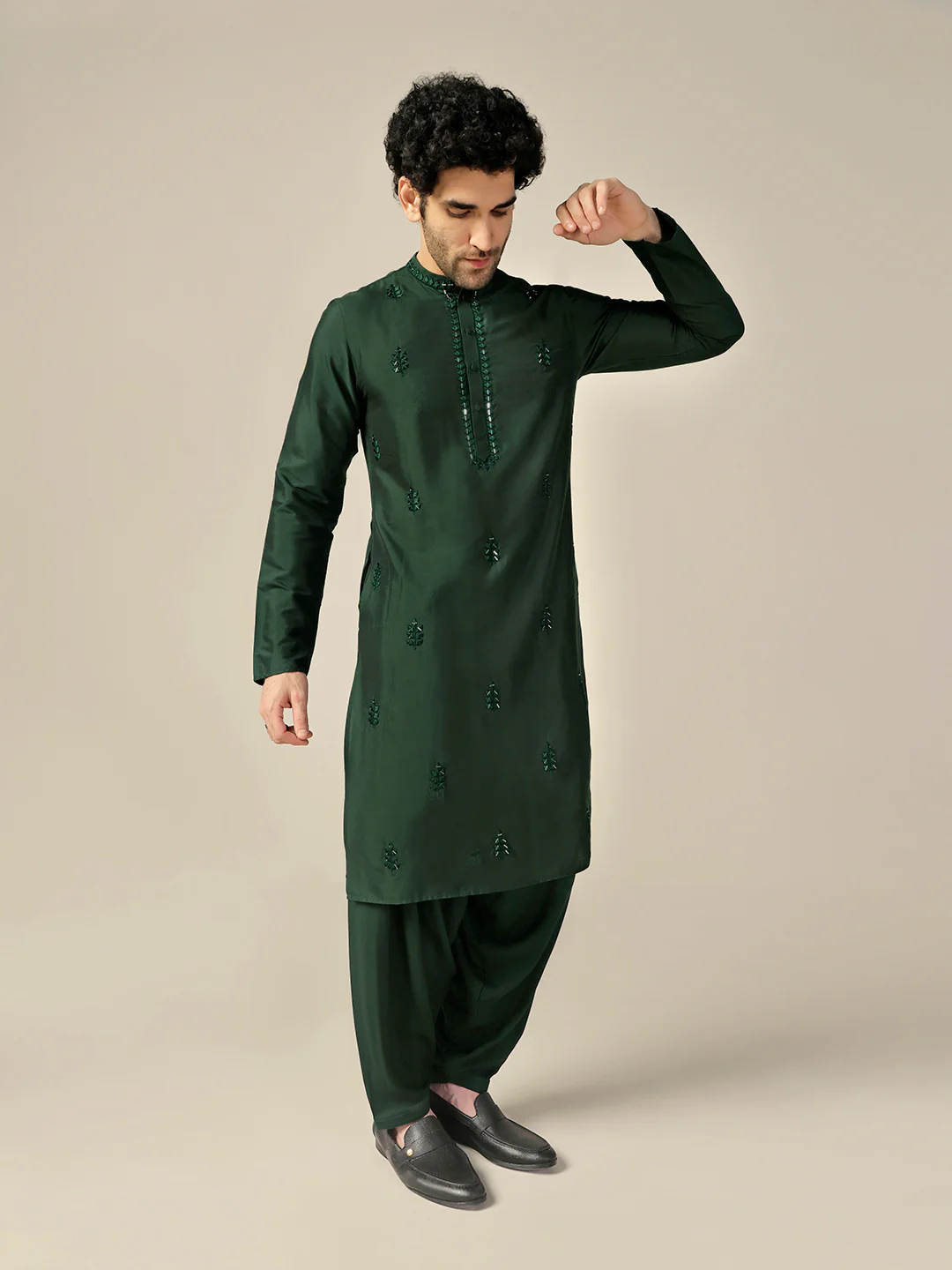 Dark Green Silk Blend Mirror Work Kurta - Image 3