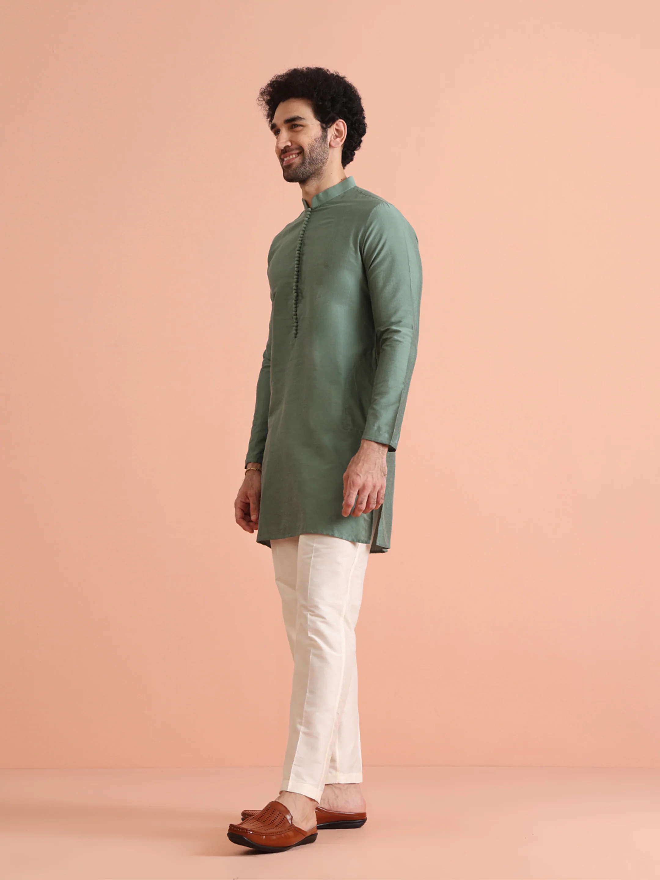Sage Green Solid Silk Blend Kurta - Image 2