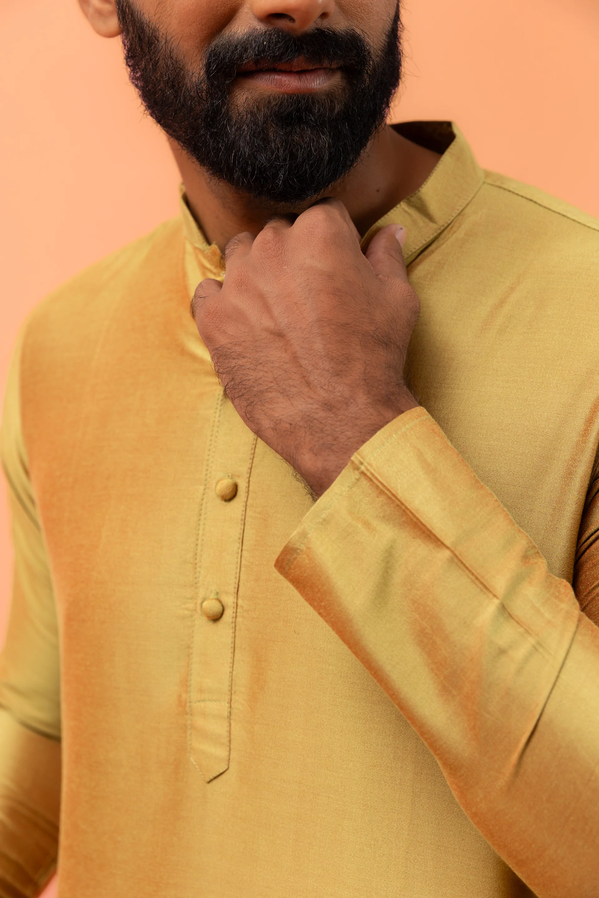 Men Green Solid Kurta Churidar Set - Image 2