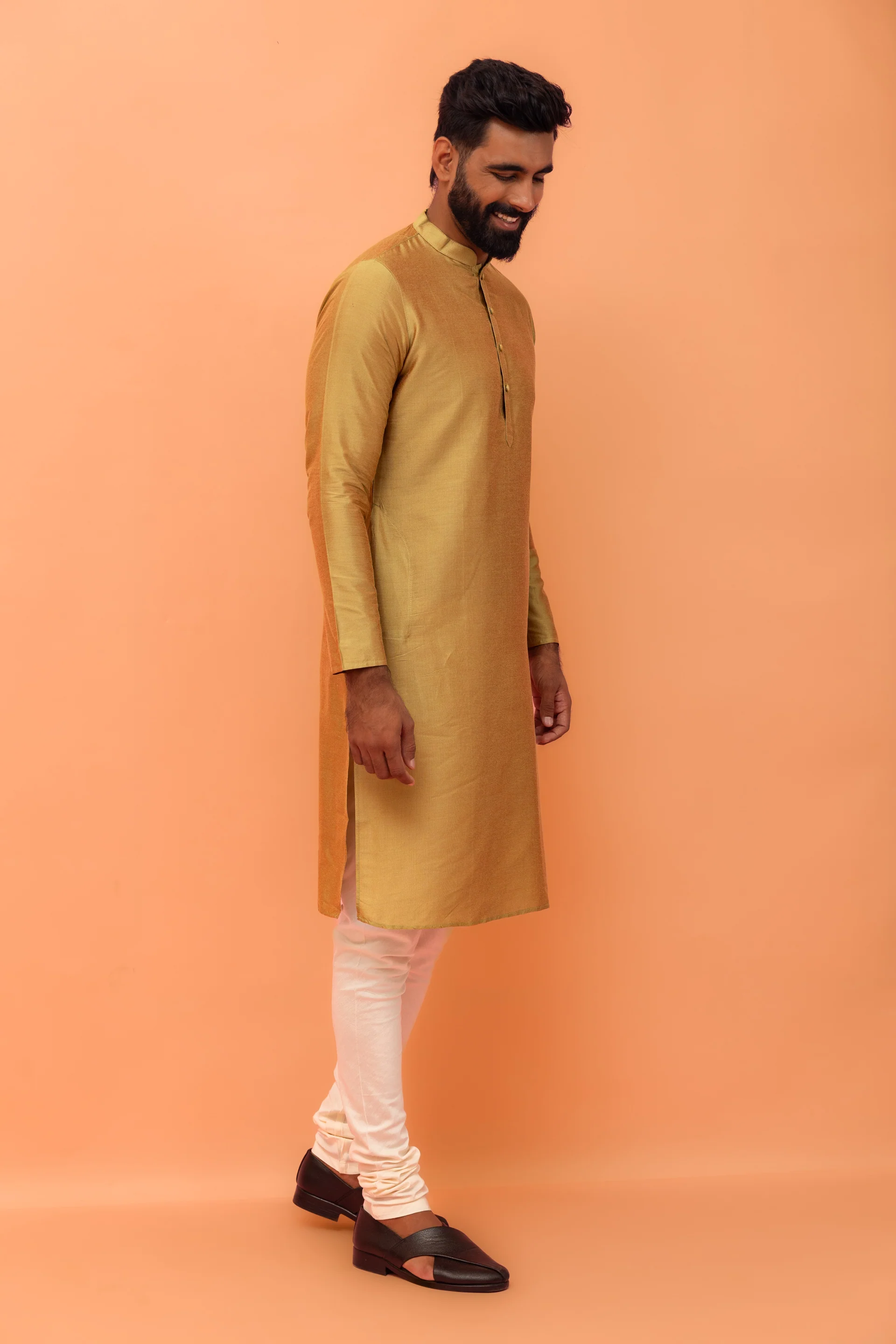 Men Green Solid Kurta Churidar Set - Image 4