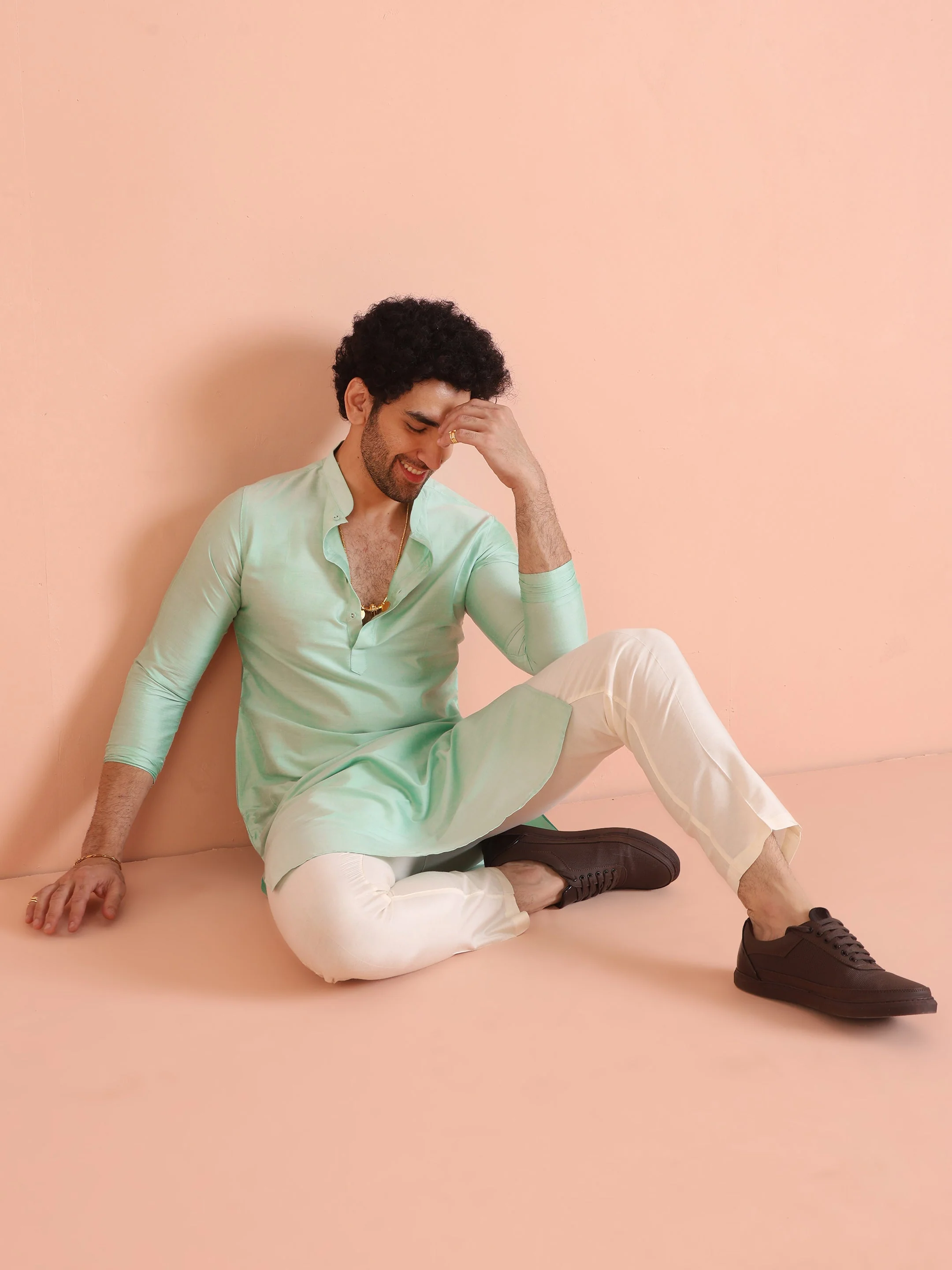 Men Green Solid Kurta Trouser Set - Image 8