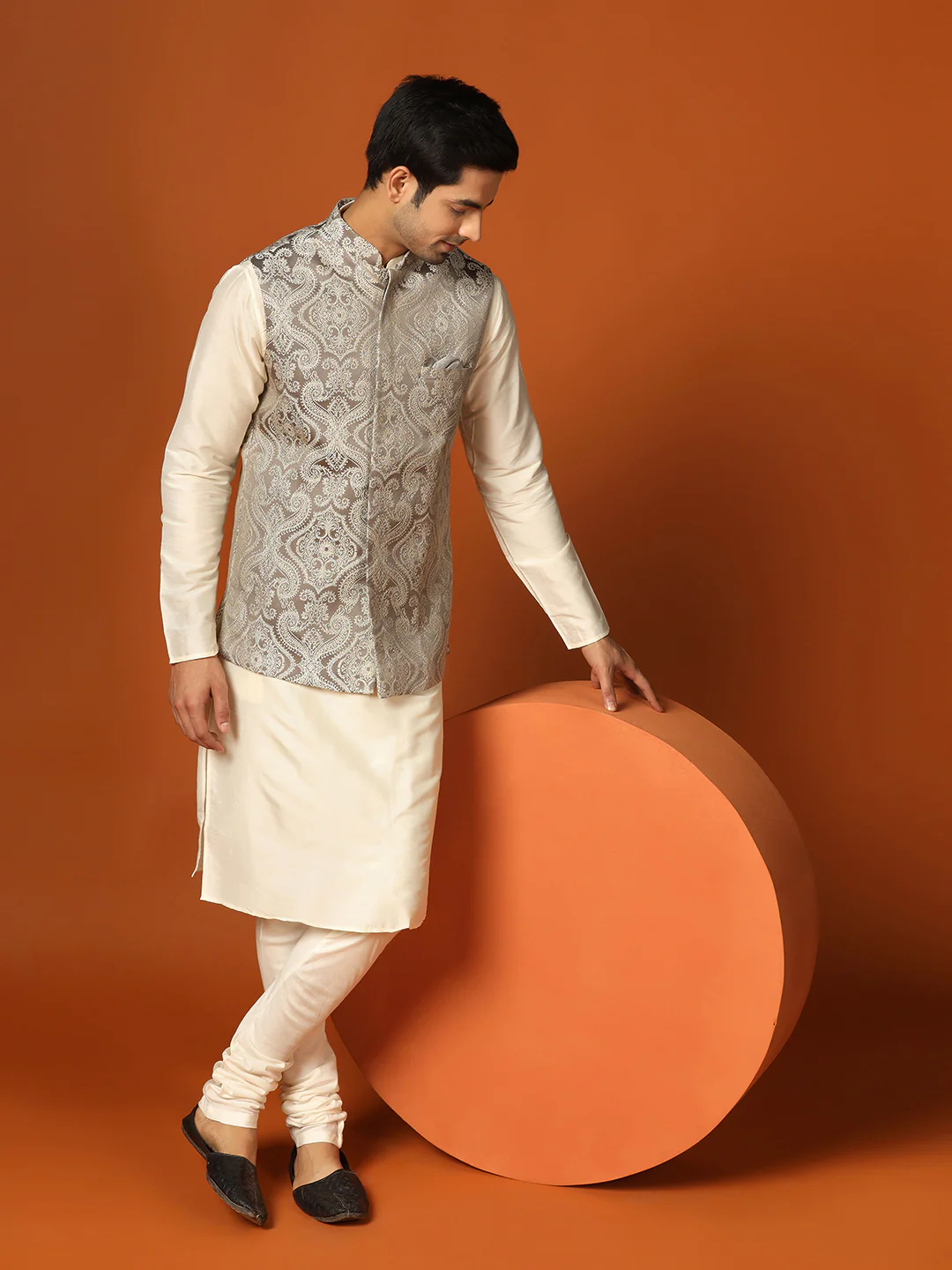 Beige Textured Jacket Cream Kurta Churidar Set - Image 8