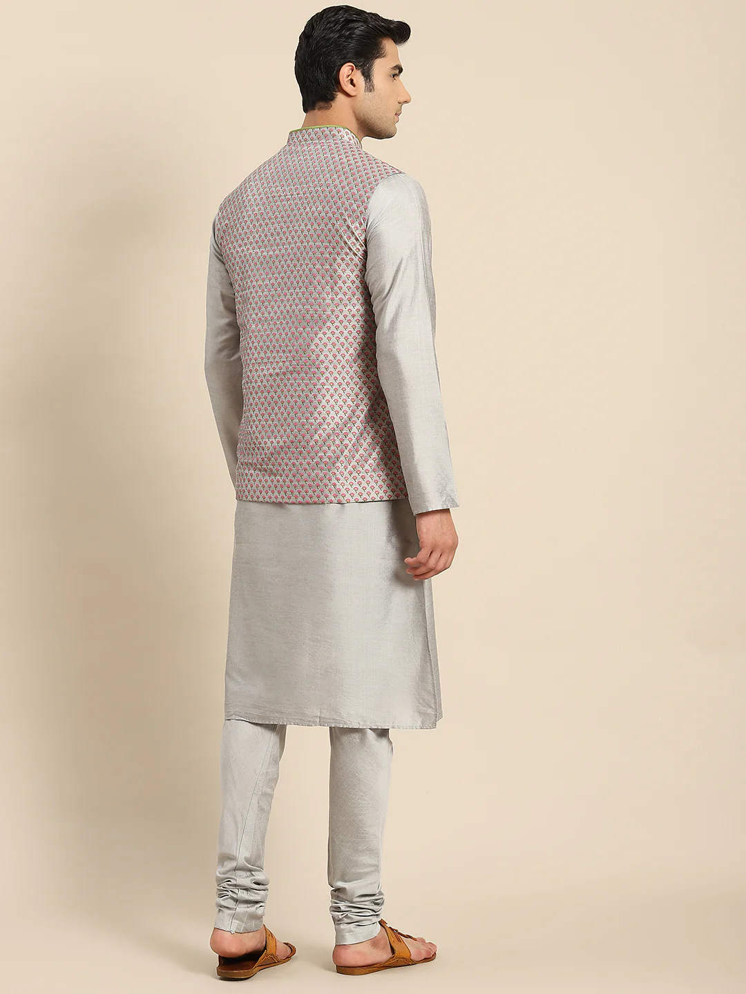 Men Grey Kurta Jacket Set - Image 2