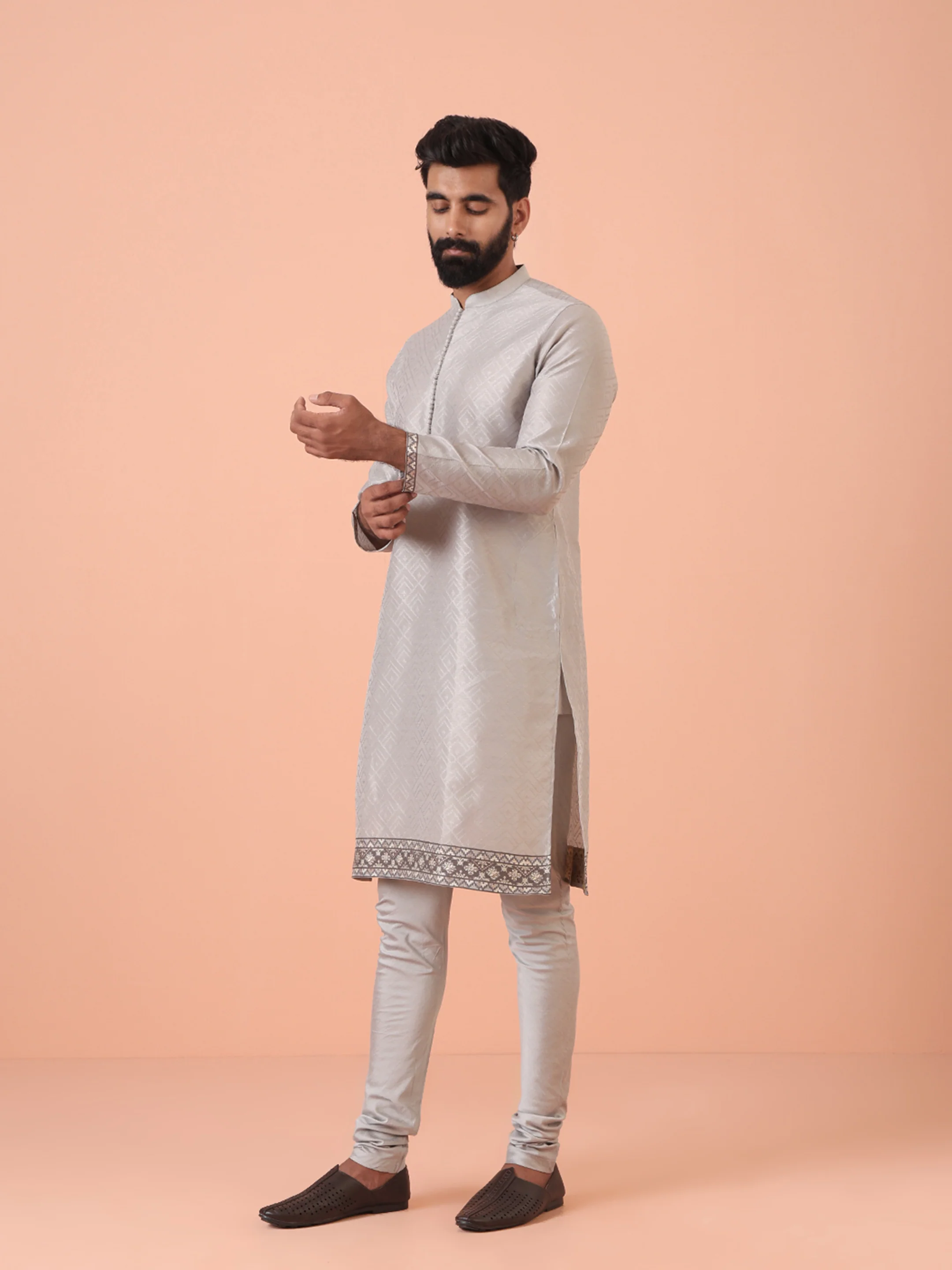 Grey Jacquard Kurta with  Hem Detailing - Image 2