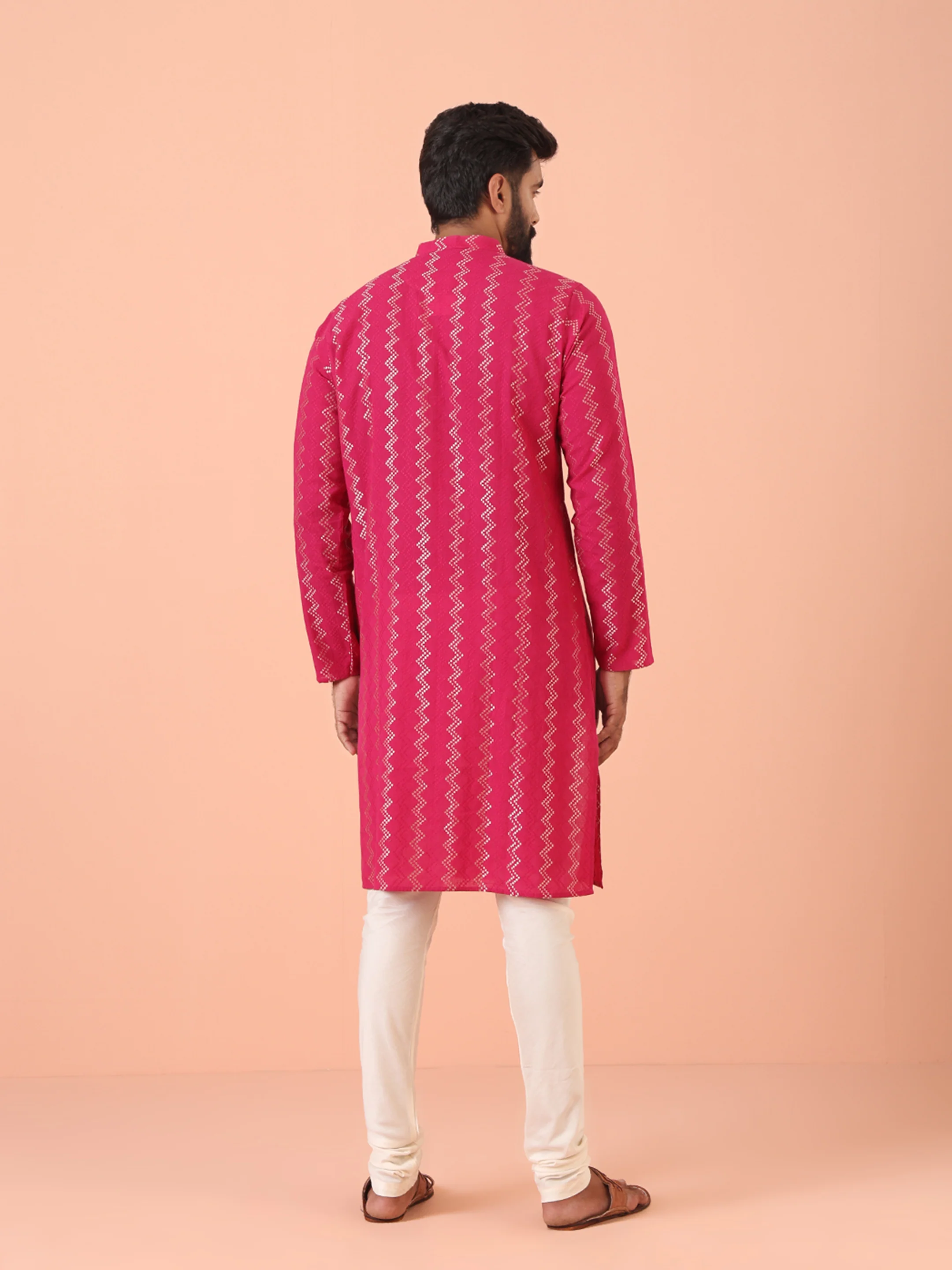 Pink Silk Blend Kurta with Metallic Jacquard Weave and Mandarin Collar - Image 4