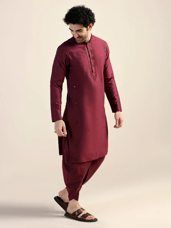 Men Magenta Kurta Dhoti Set - Image 2