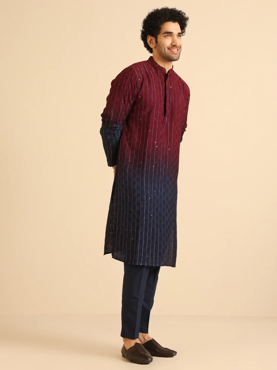 Wine Navy Ombre Sequinned Kurta - Image 3
