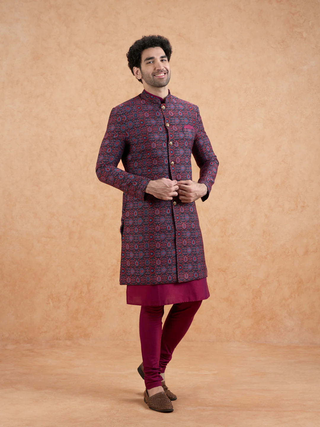 Men Magenta Kurta Sherwani Churidar Set - Image 3