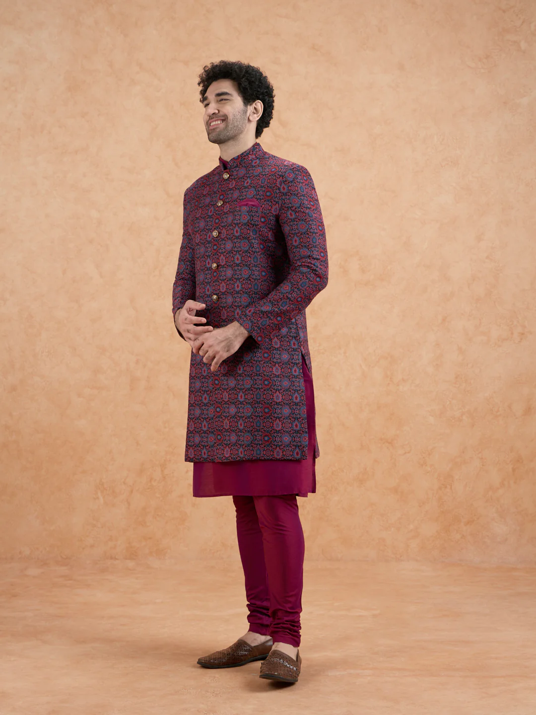 Men Magenta Kurta Sherwani Churidar Set - Image 4