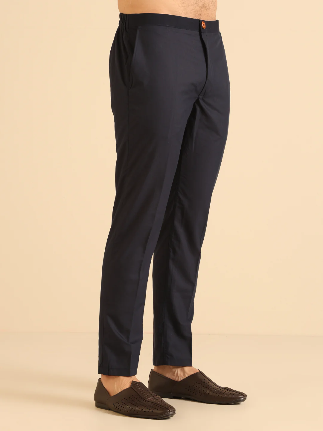 Men Magenta Kurta Trouser Set - Image 7