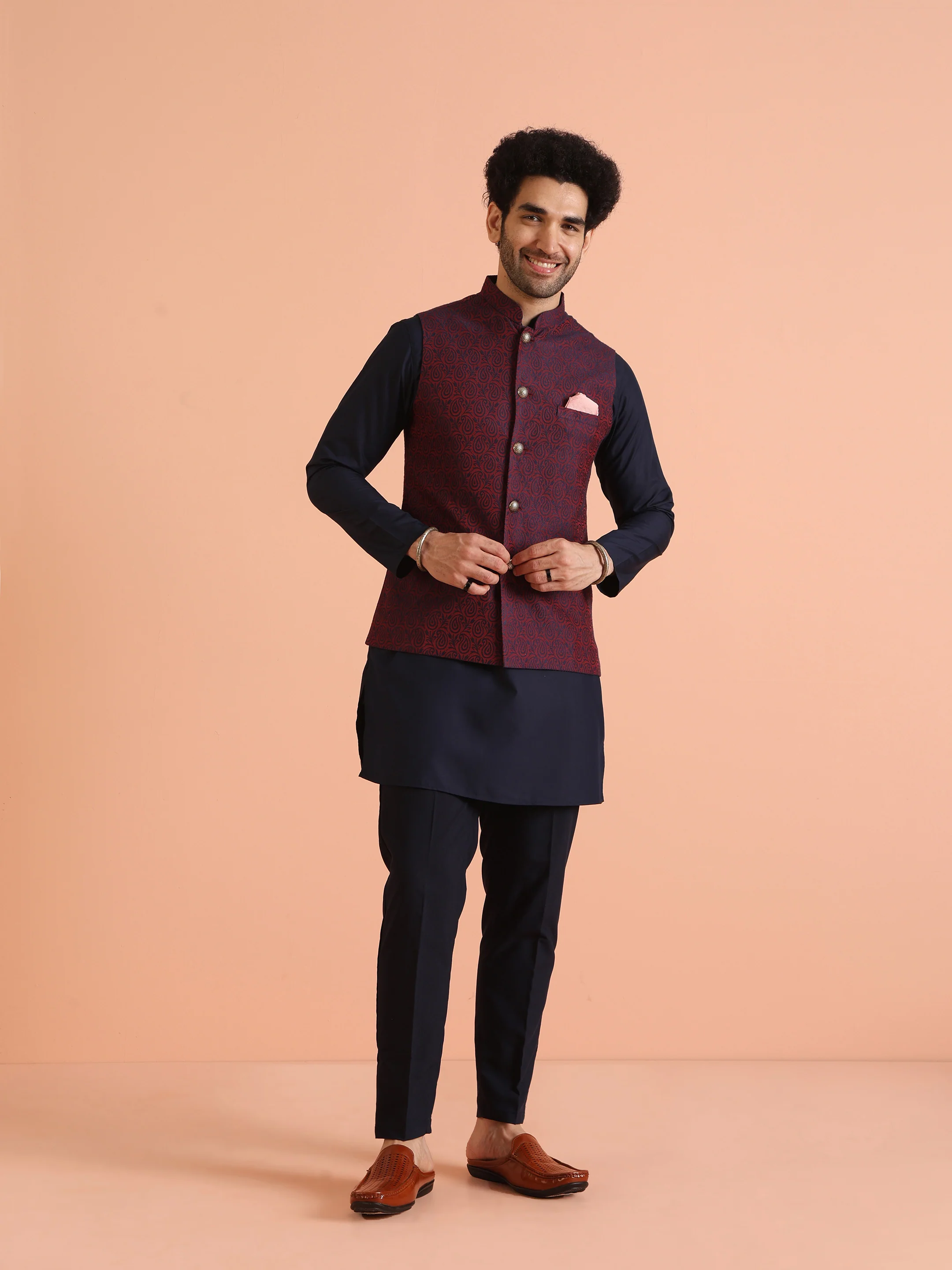 Navy Blue Cotton Silk Magenta Paisley Nehru Jacket Kurta Trouser - Image 2