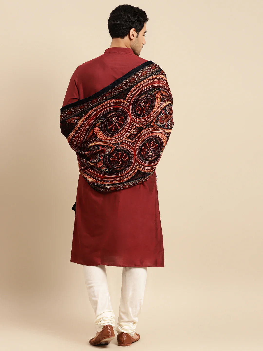 Maroon Silk Blend Kurta Churidar with Dupatta - Image 2