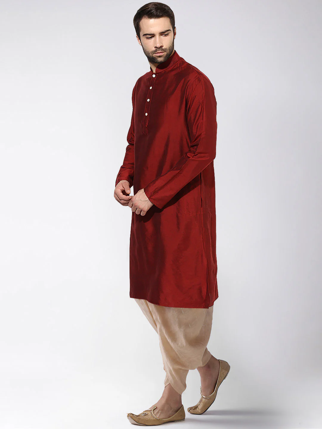 Maroon Silk Blend Solid Kurta Dhoti Set - Image 3