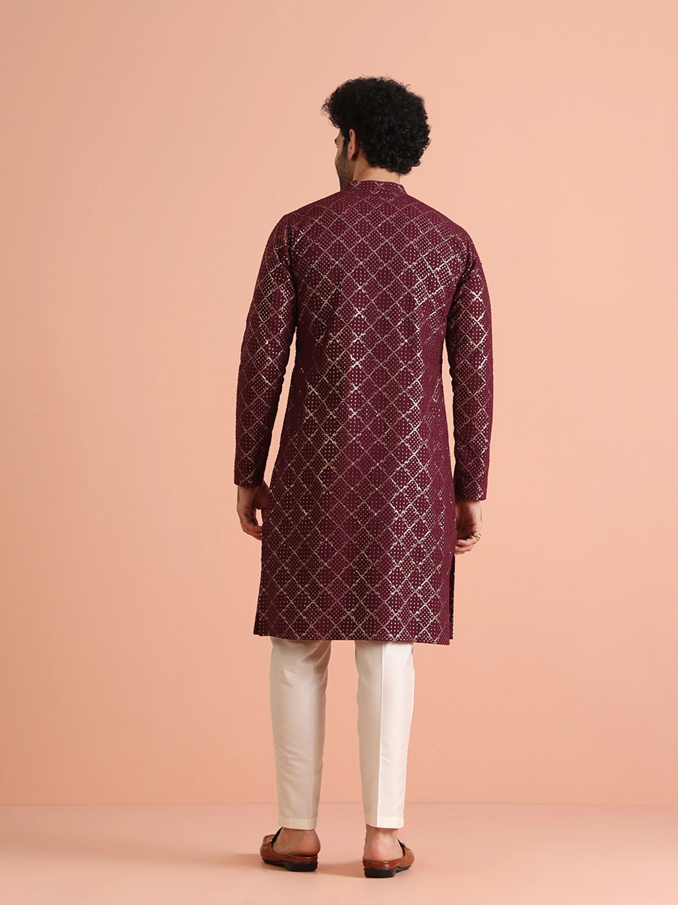 Maroon Sequin Embroidered Kurta - Image 4