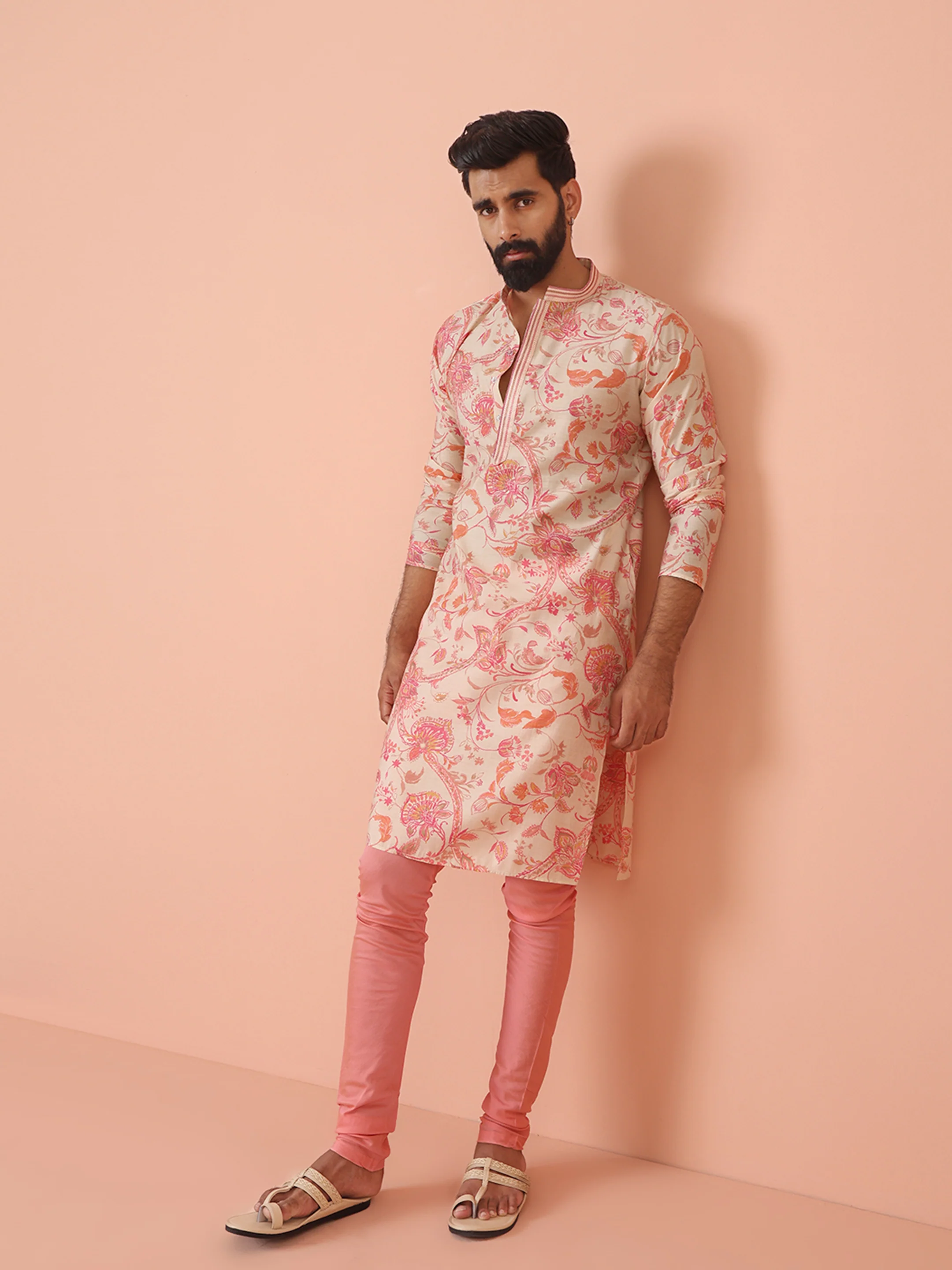 Cream Pink Floral Printed Kurta - Image 2