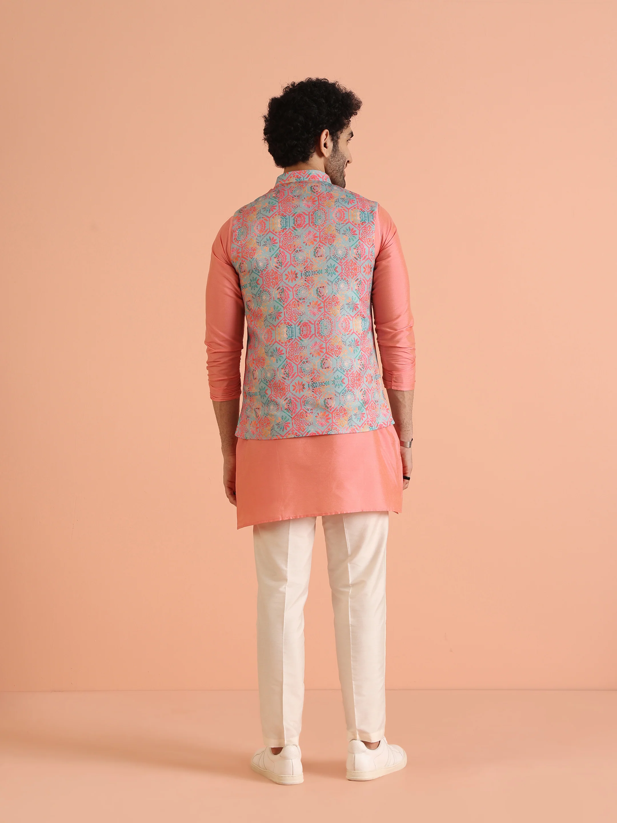 Peach Printed Jacket Kurta Ivory Trouser Set - Image 4