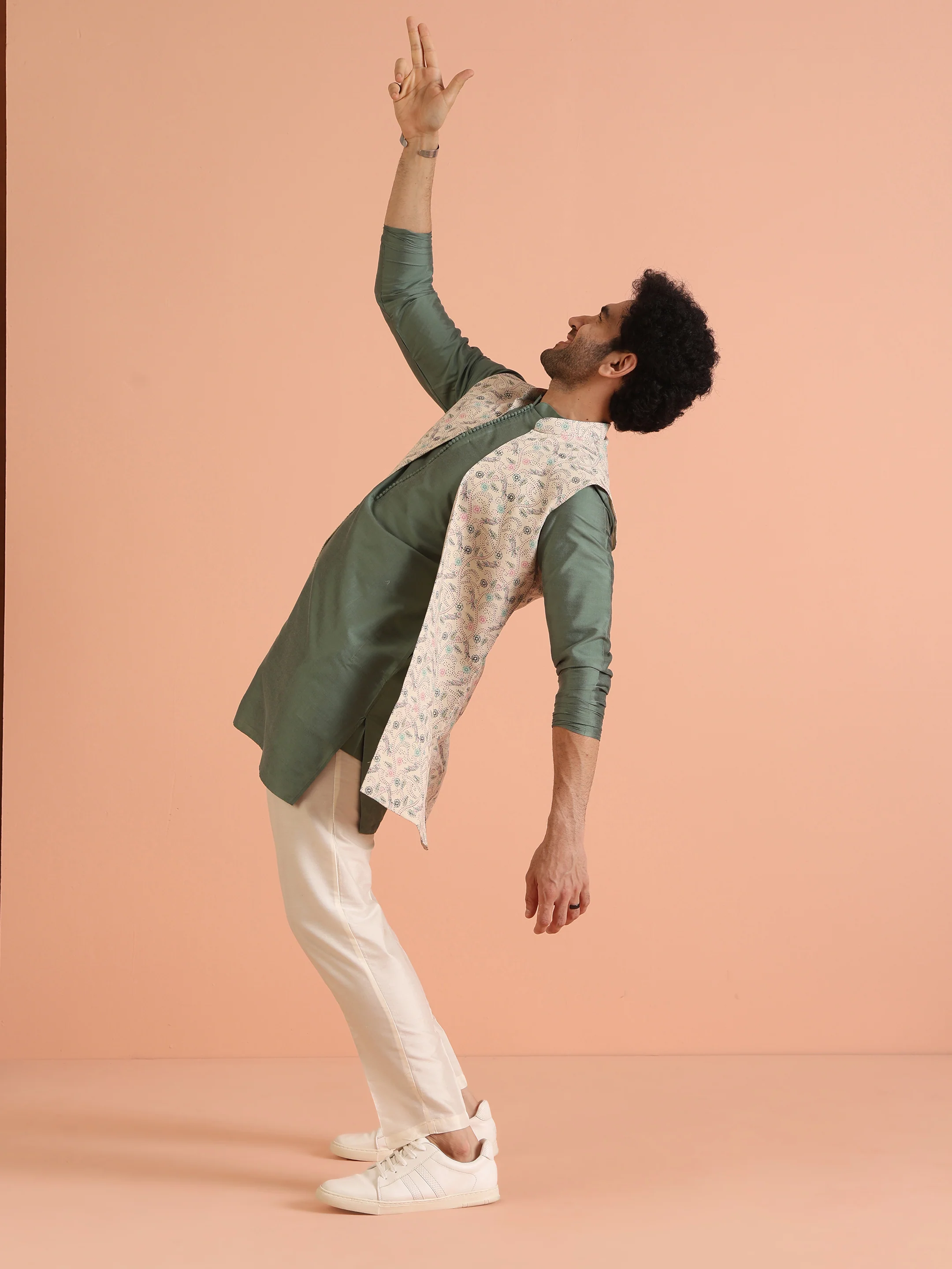 Green Silk Blend Printed Jacket Kurta Trouser Set - Image 2