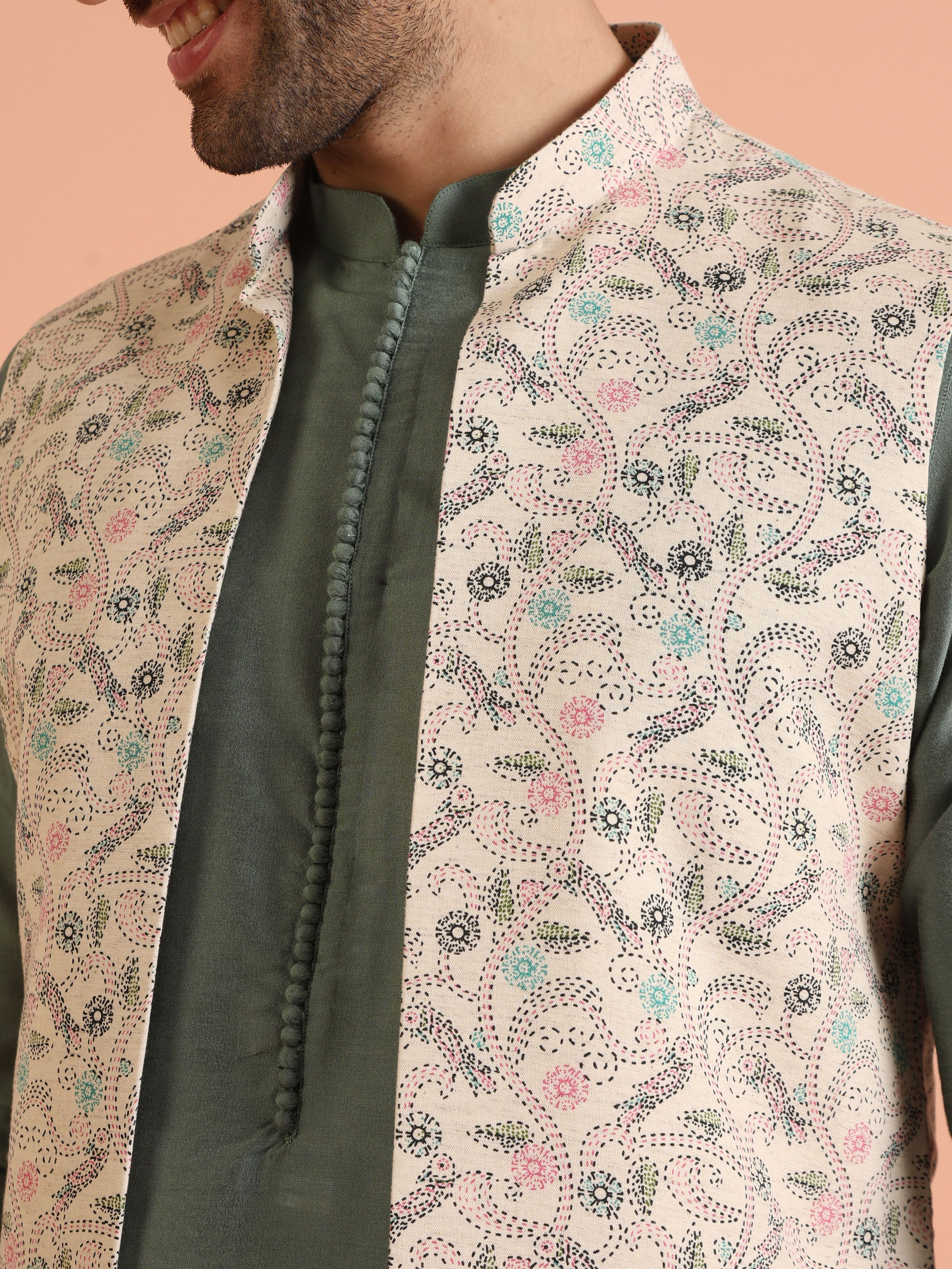 Green Silk Blend Printed Jacket Kurta Trouser Set - Image 4