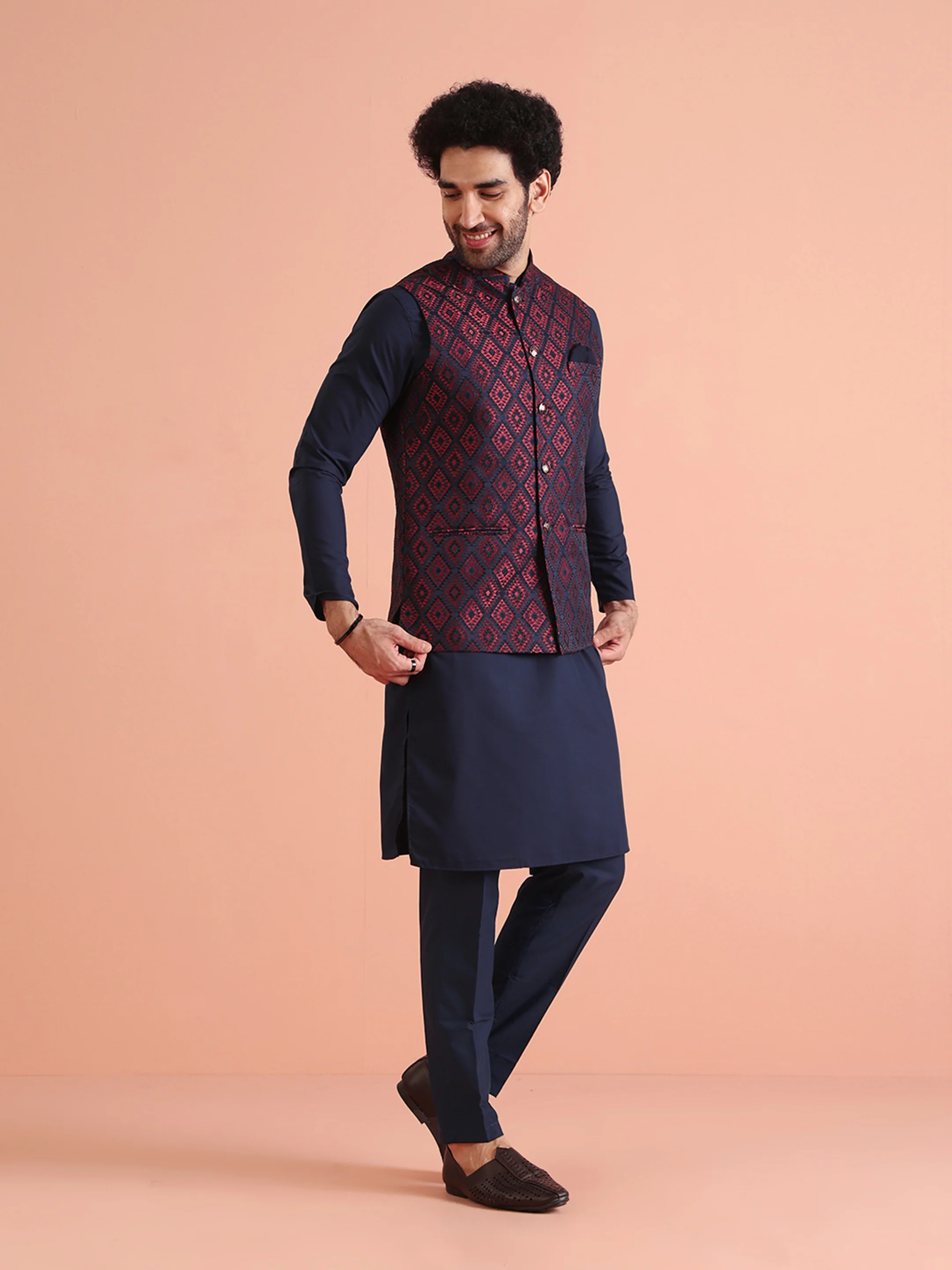 Navy Red Cotton Silk Textured Nehru Jacket - Image 3