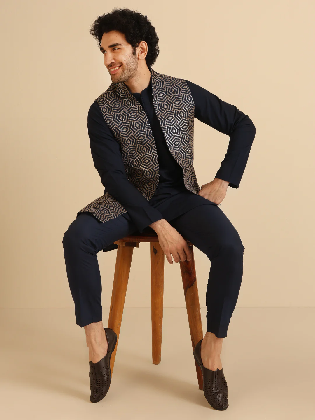 Men Navy Blue Kurta Jacket Trouser Set - Image 8