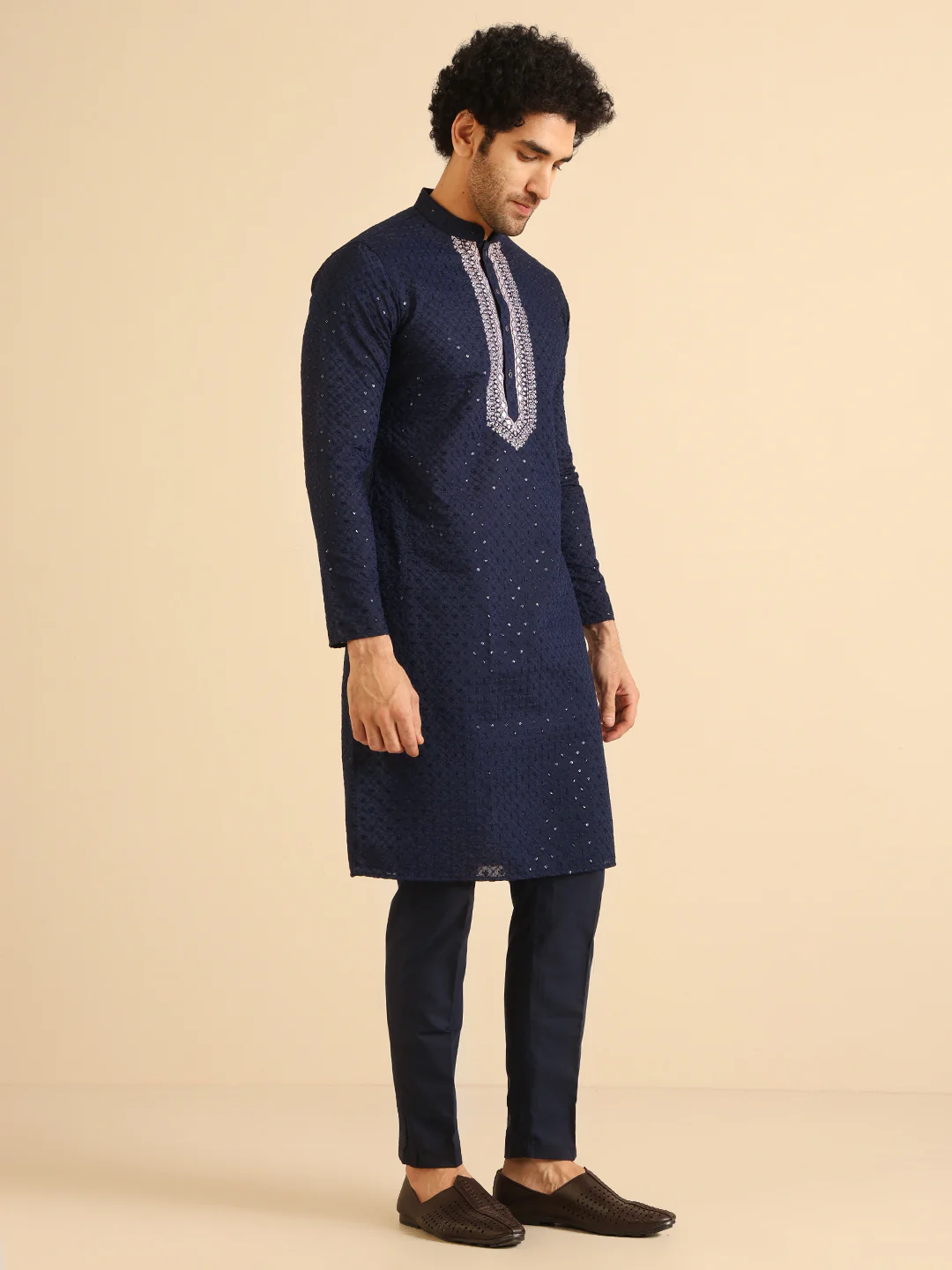 Men Navy Blue Kurta Trouser Set - Image 3