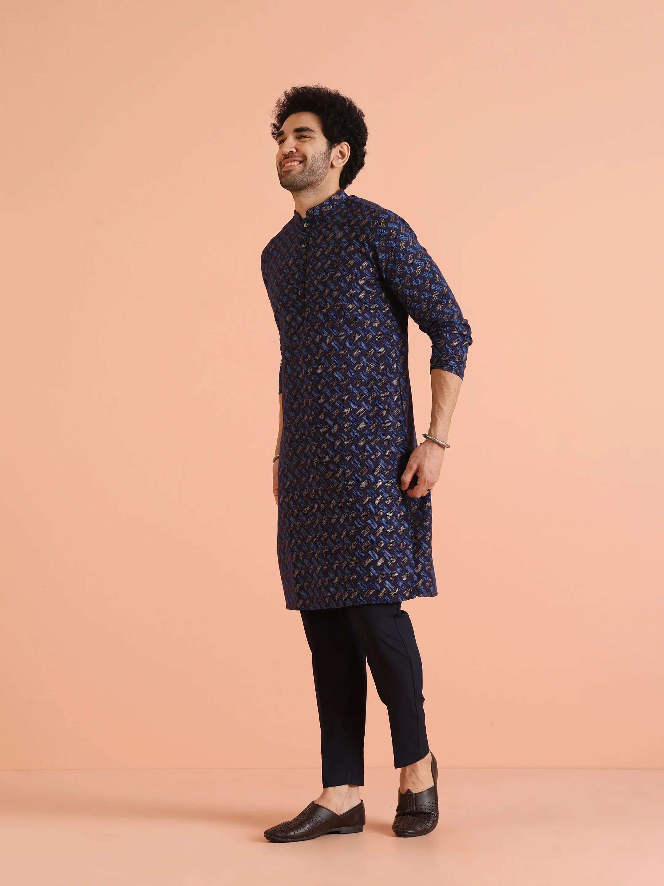Blue Cotton Silk Printed Kurta with Trouser - Image 3