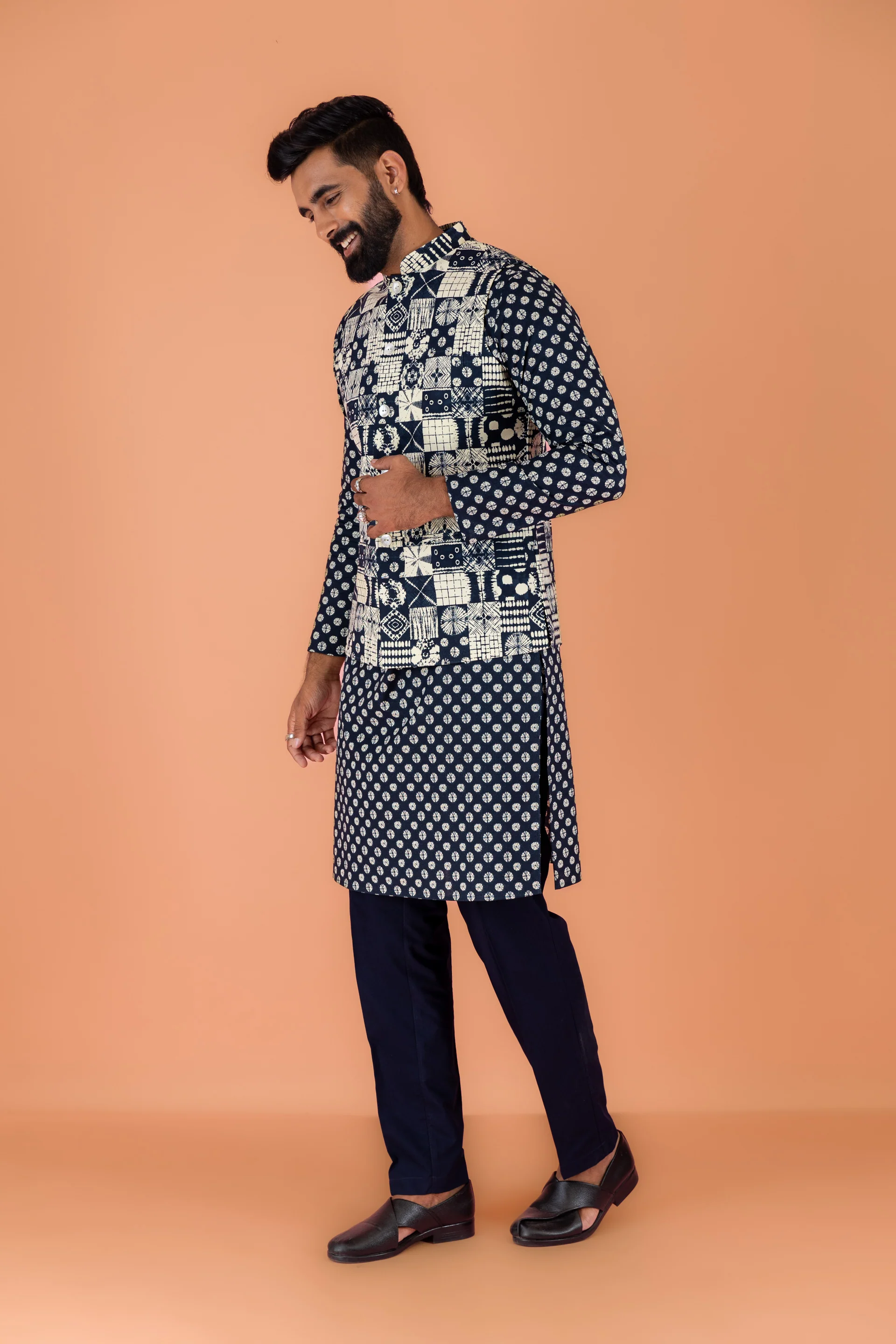 Navy Blue Printed Nehru Jacket Kurta Set - Image 3