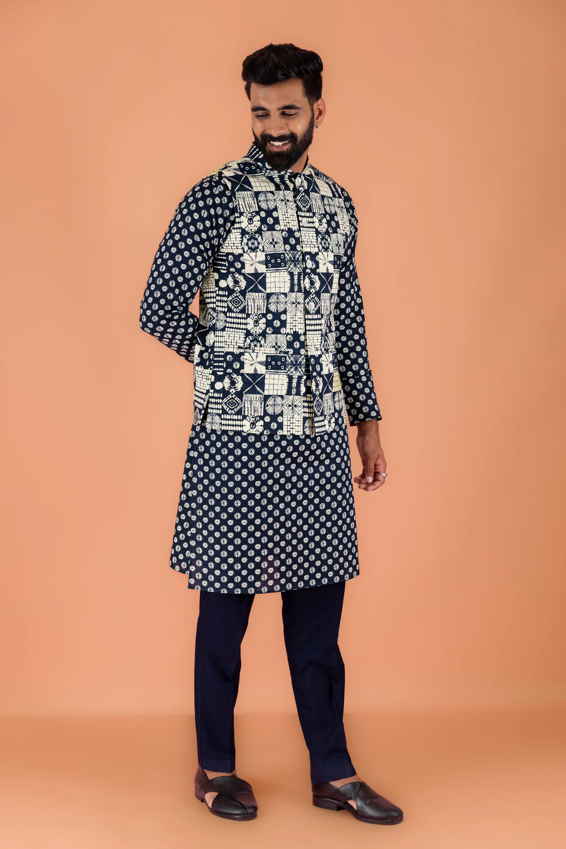 Navy Blue Printed Nehru Jacket Kurta Set - Image 4