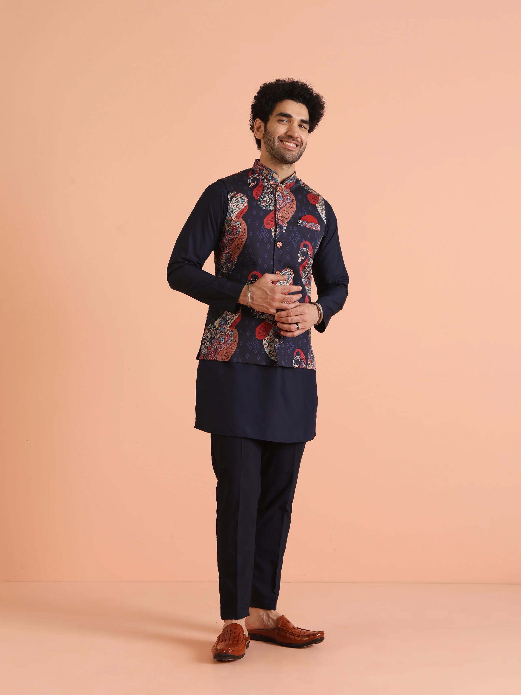 Navy Blue Paisley Printed Nehru Jacket Kurta Set - Image 2