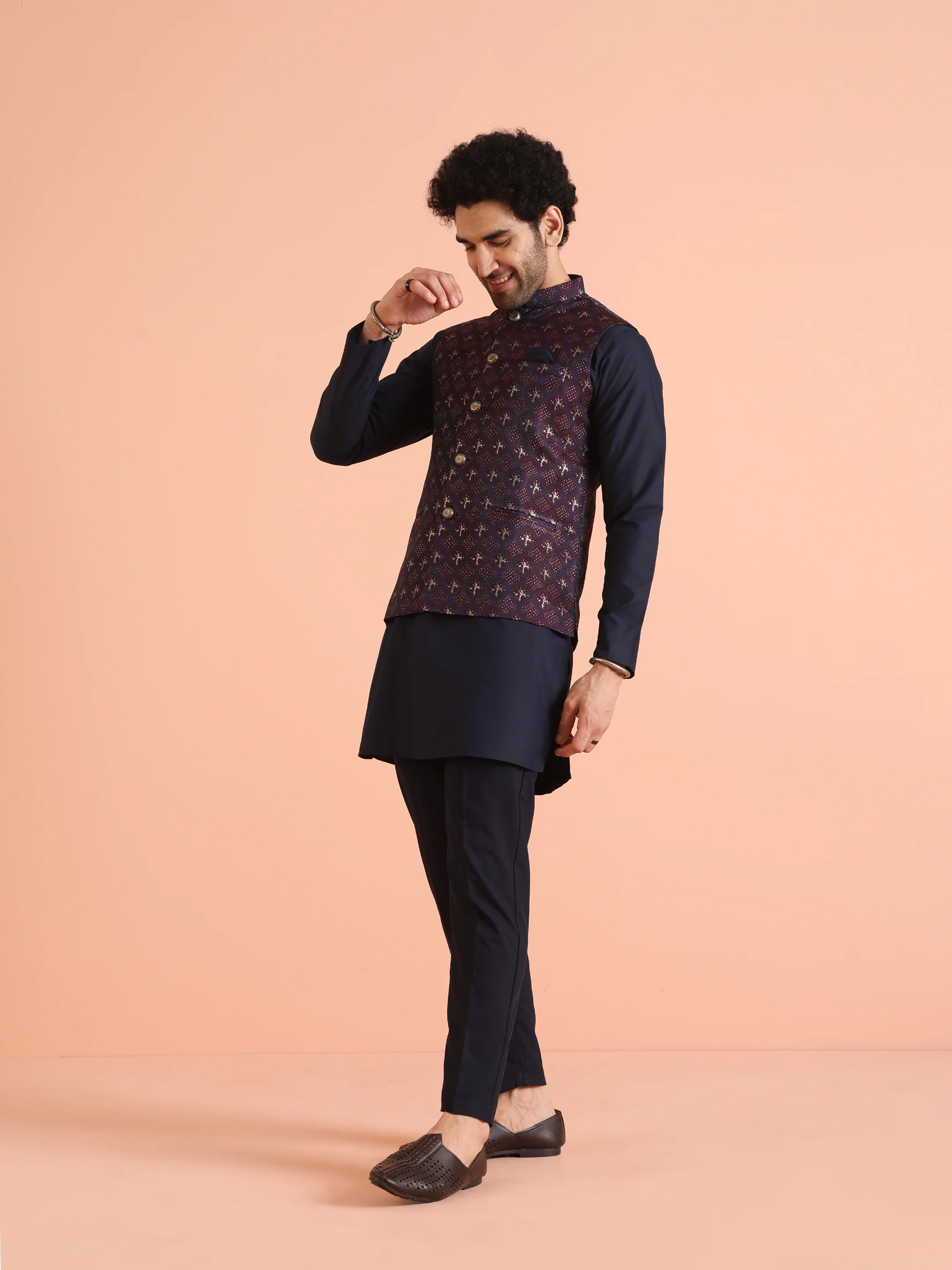 Navy Kurta with Maroon Woven Nehru Jacket Set - Image 2