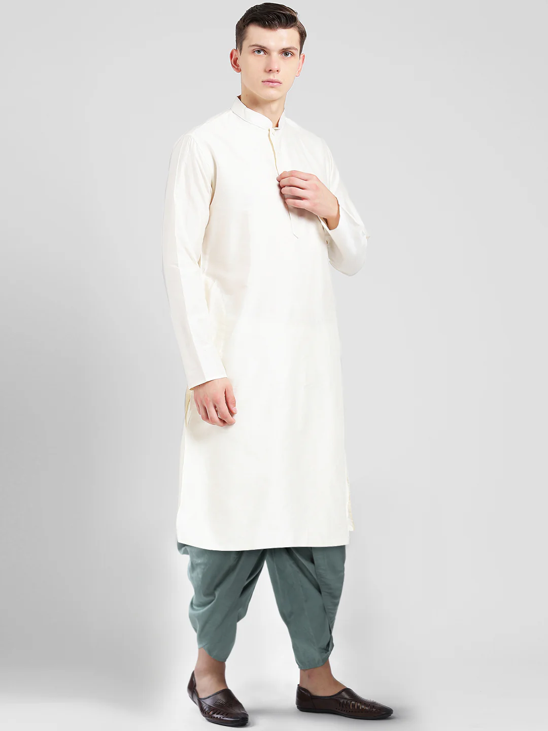 Men Off White Silk Blend Kurta Dhoti Set â€“ Elegant Festive Wear - Image 2