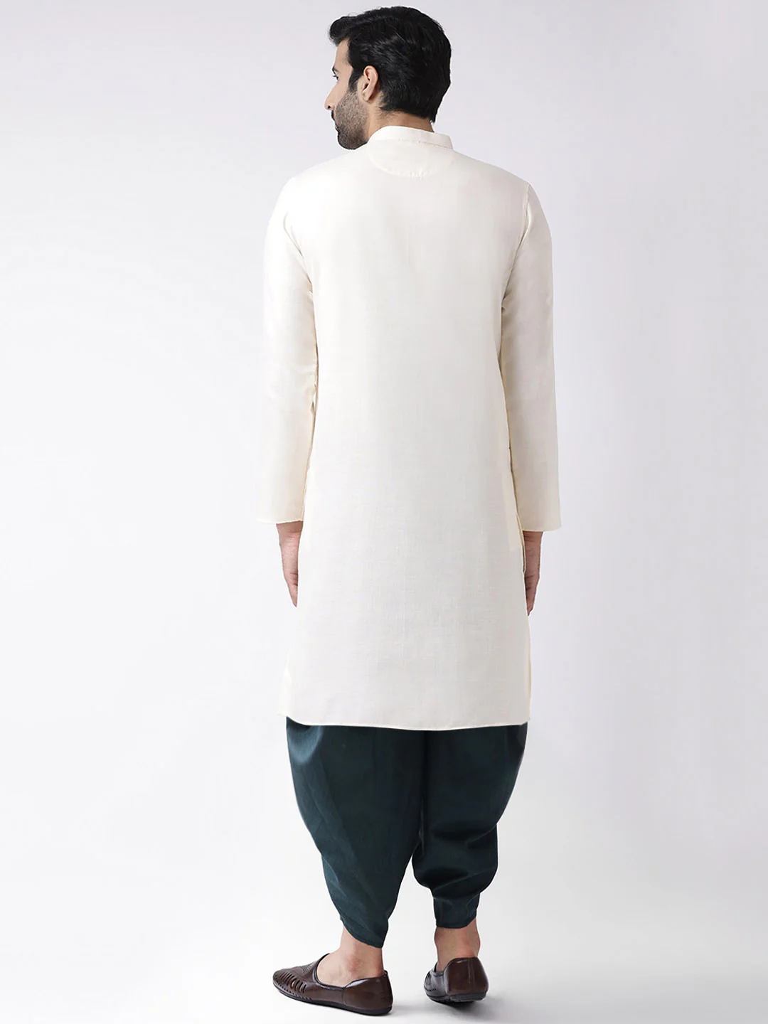 Men Off White Kurta Dhoti Set - Image 3