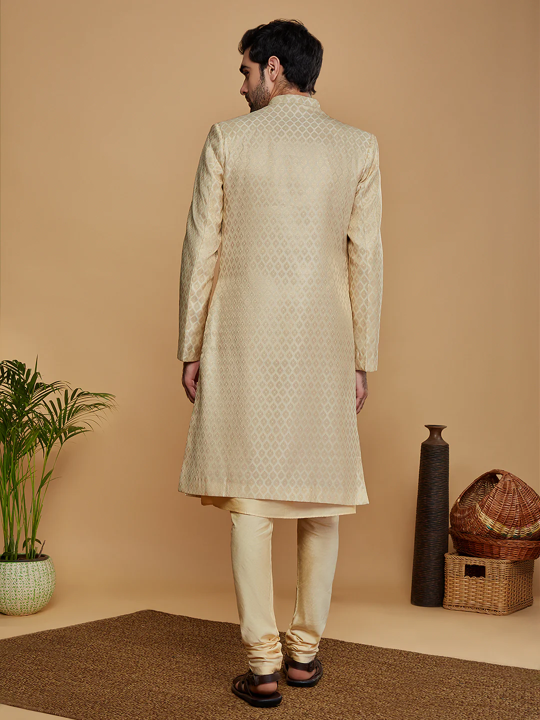 Men Off White Kurta Indowestern Churidar Set - Image 5