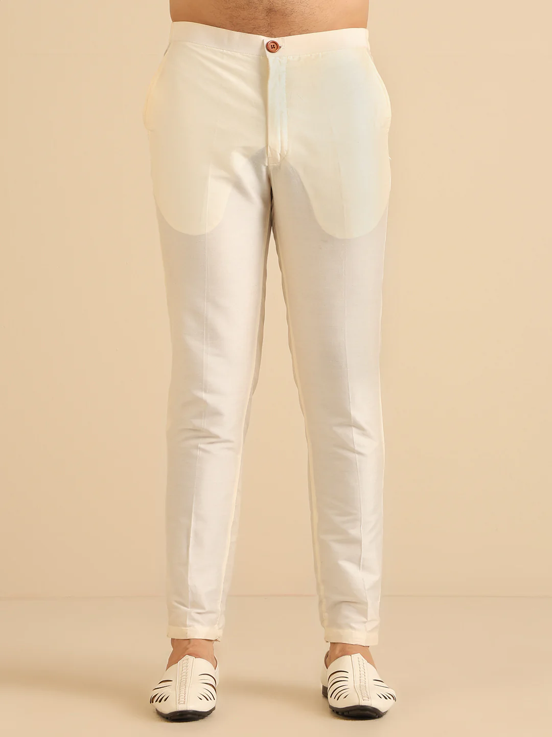 Men Off White Kurta Trouser Set - Image 7