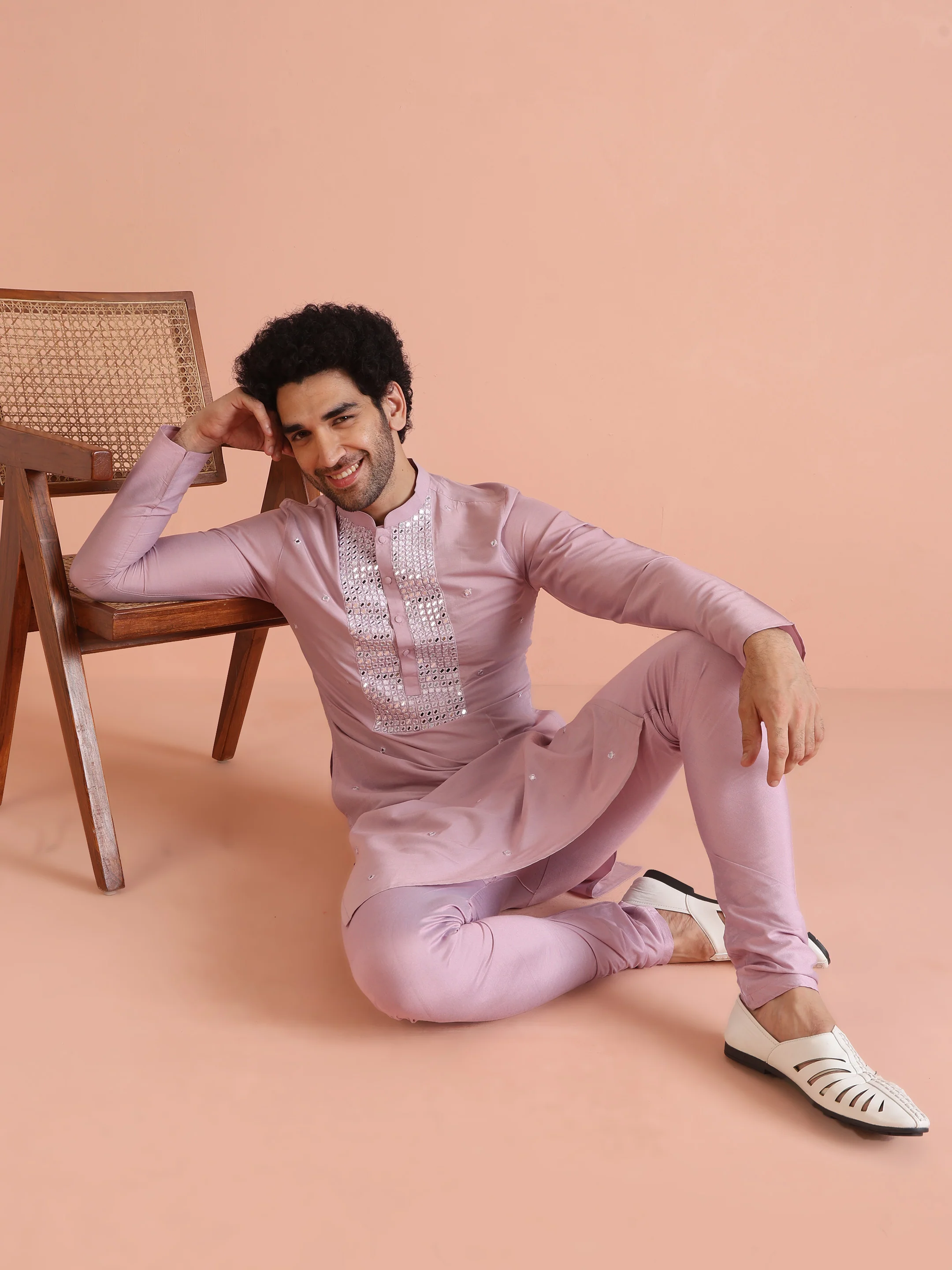 Pink Silk Blend Embroidered Long Kurta - Image 6