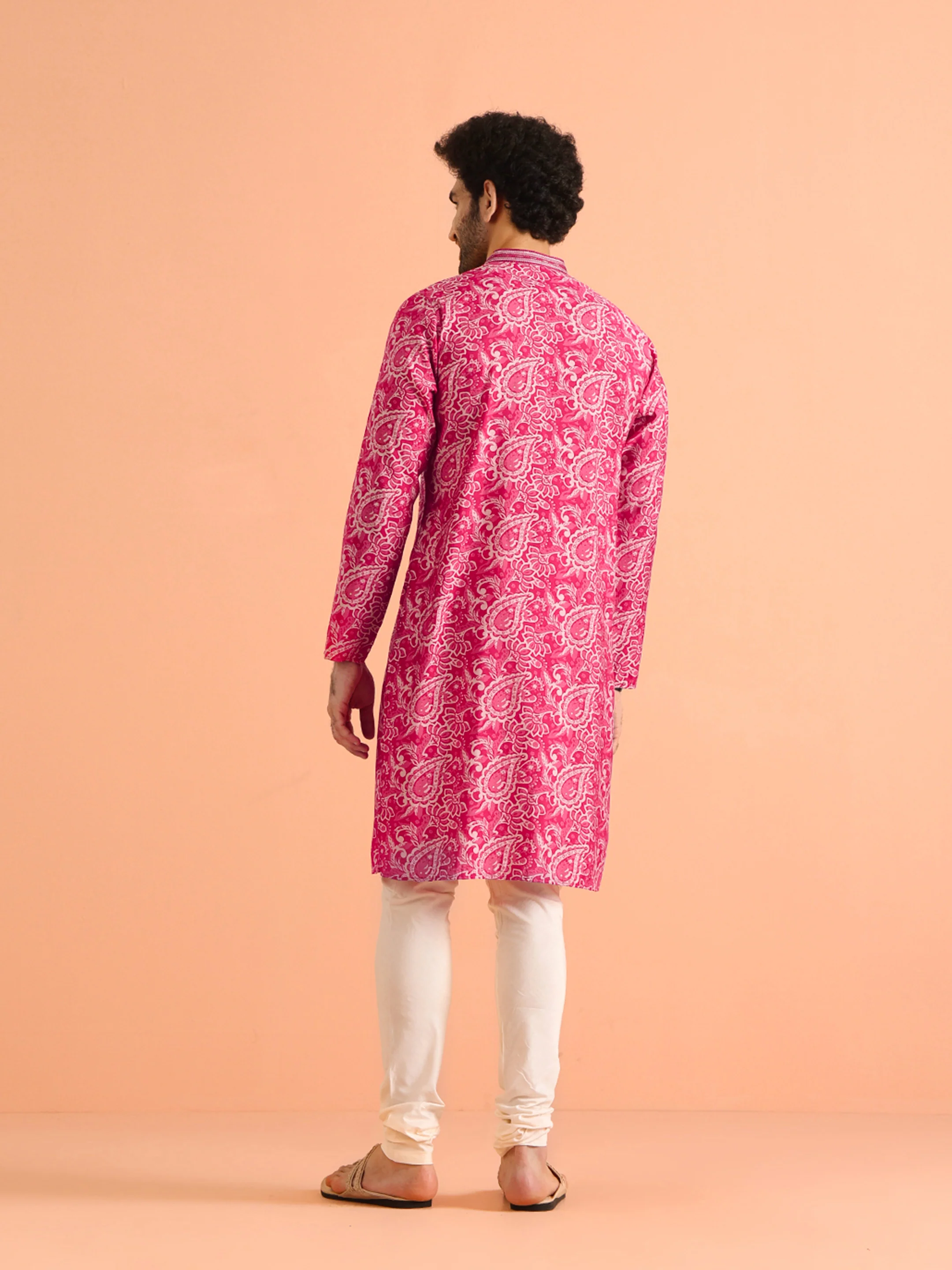 Pink Paisley Printed Silk Blend Kurta - Image 4