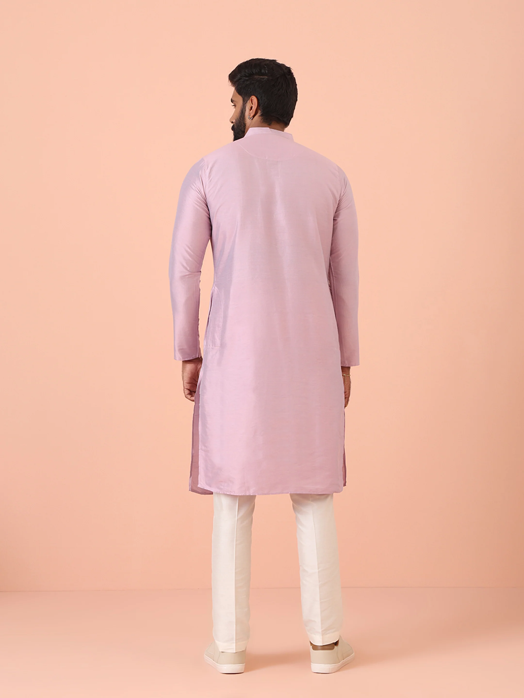 Men Pink Regular Fit Solid Kurta - Image 4