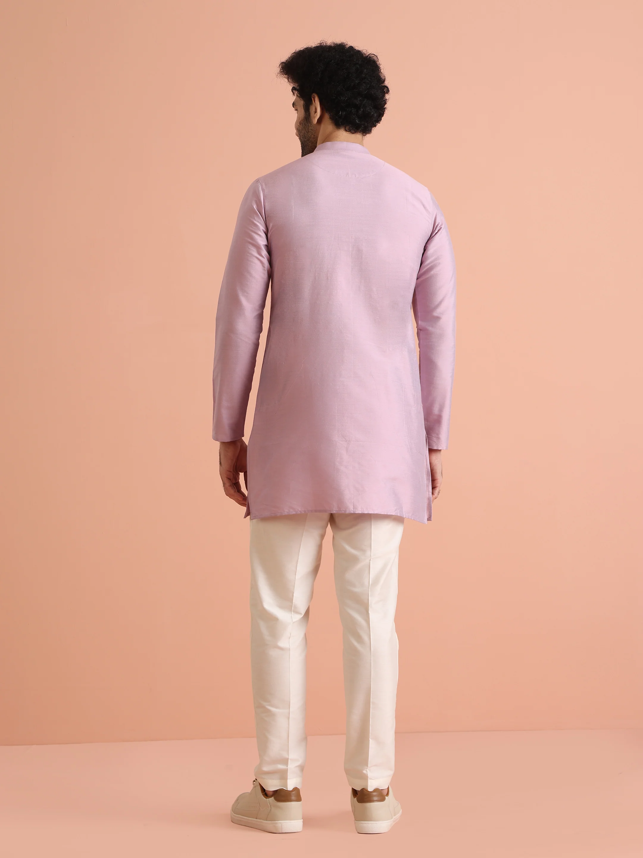 Lavender Silk Blend Solid Mid Kurta Trouser Set - Image 4