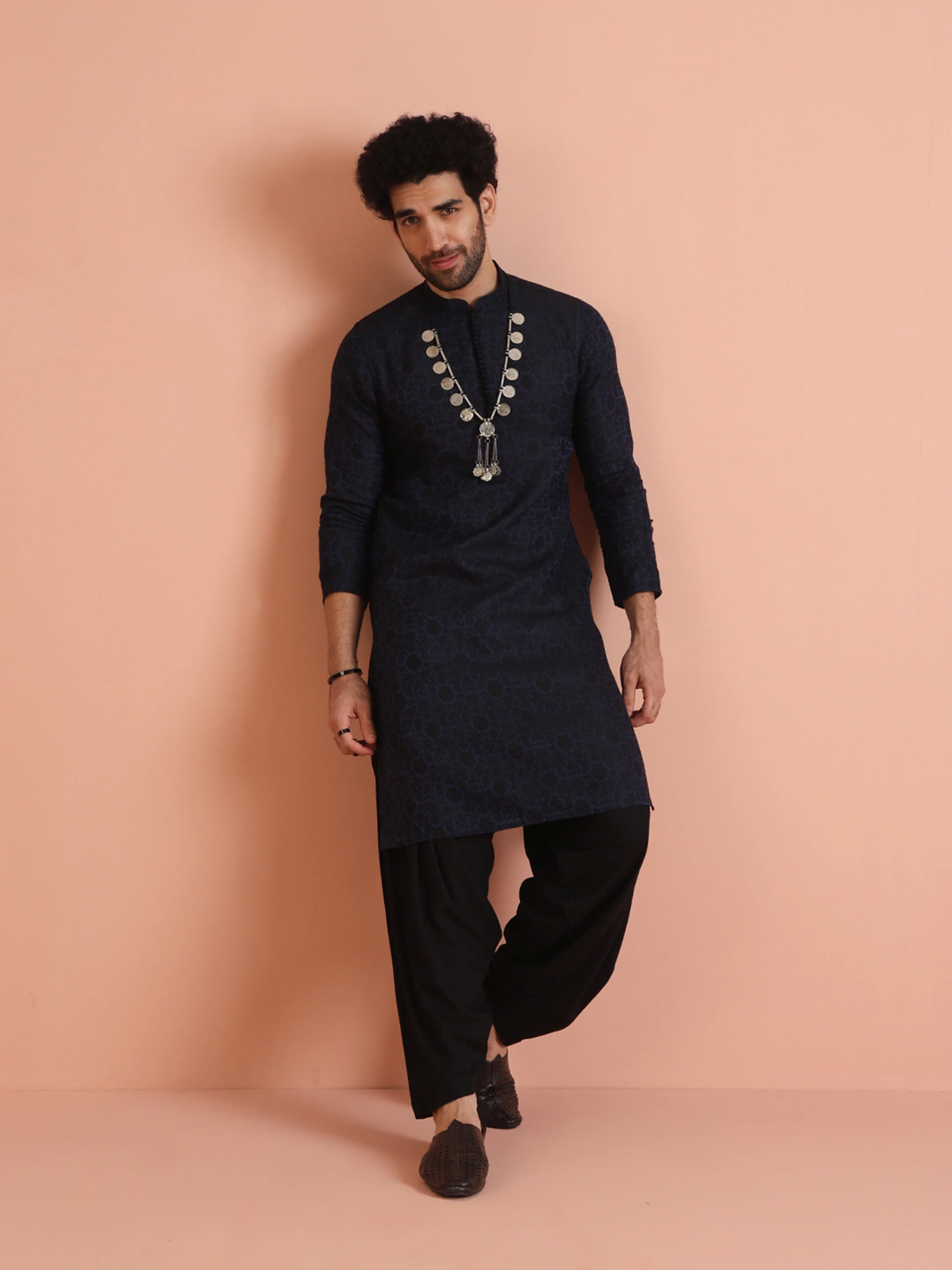 Navy Blue Jacquard Textured Kurta - Image 6