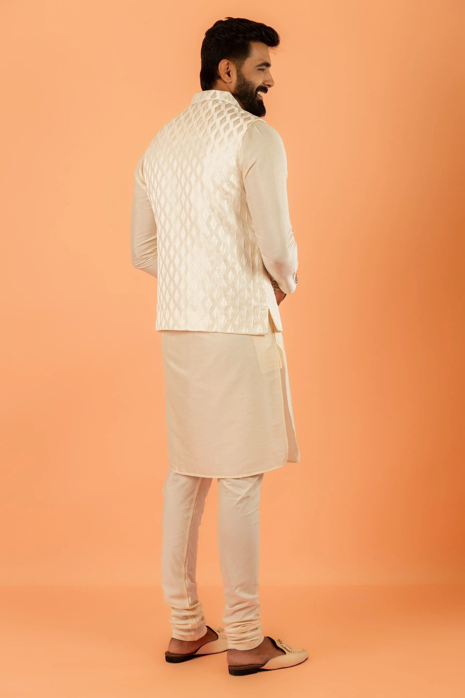 Cream Silk Blend Kurta Churidar with Textured Jacket - Image 4