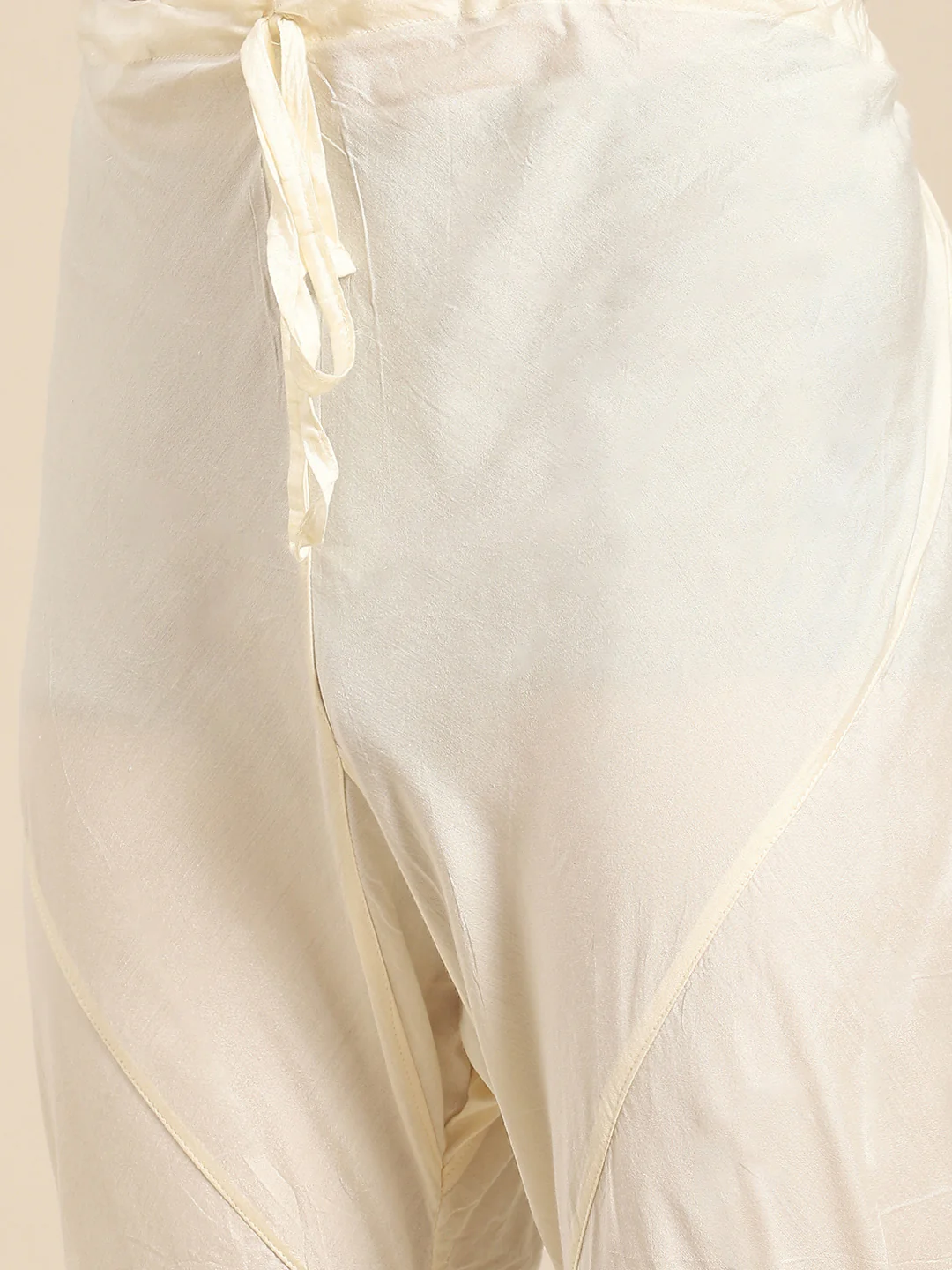 Men White Kurta Jacket Set - Image 5