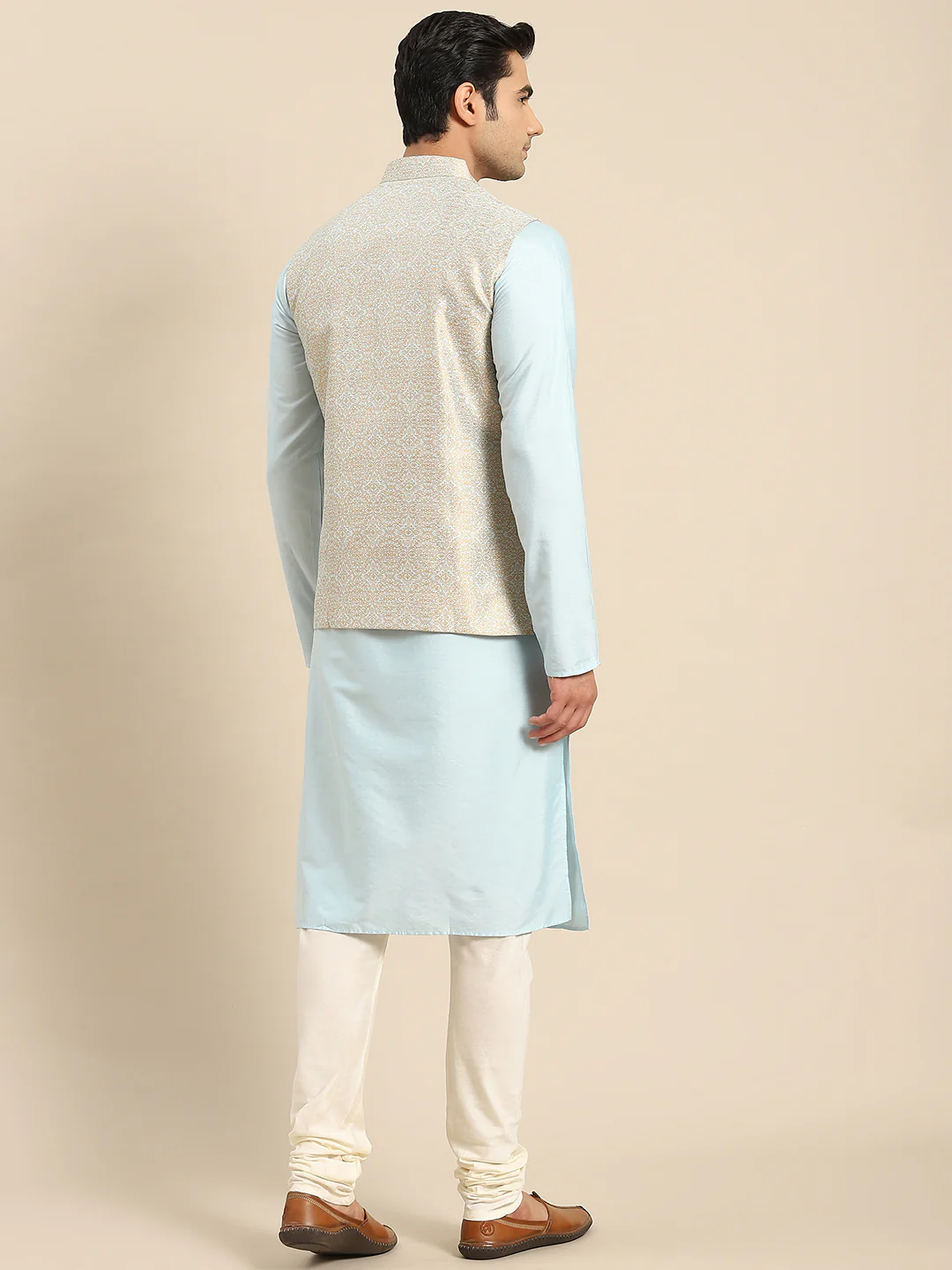 Men White Kurta Jacket Set - Image 7
