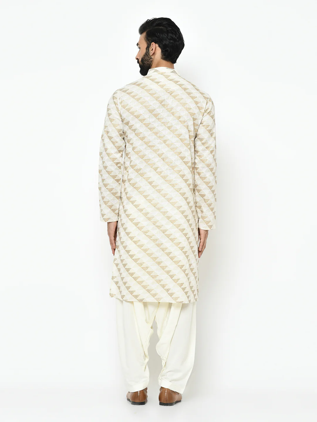 Men White Kurta Patiala Set - Image 4