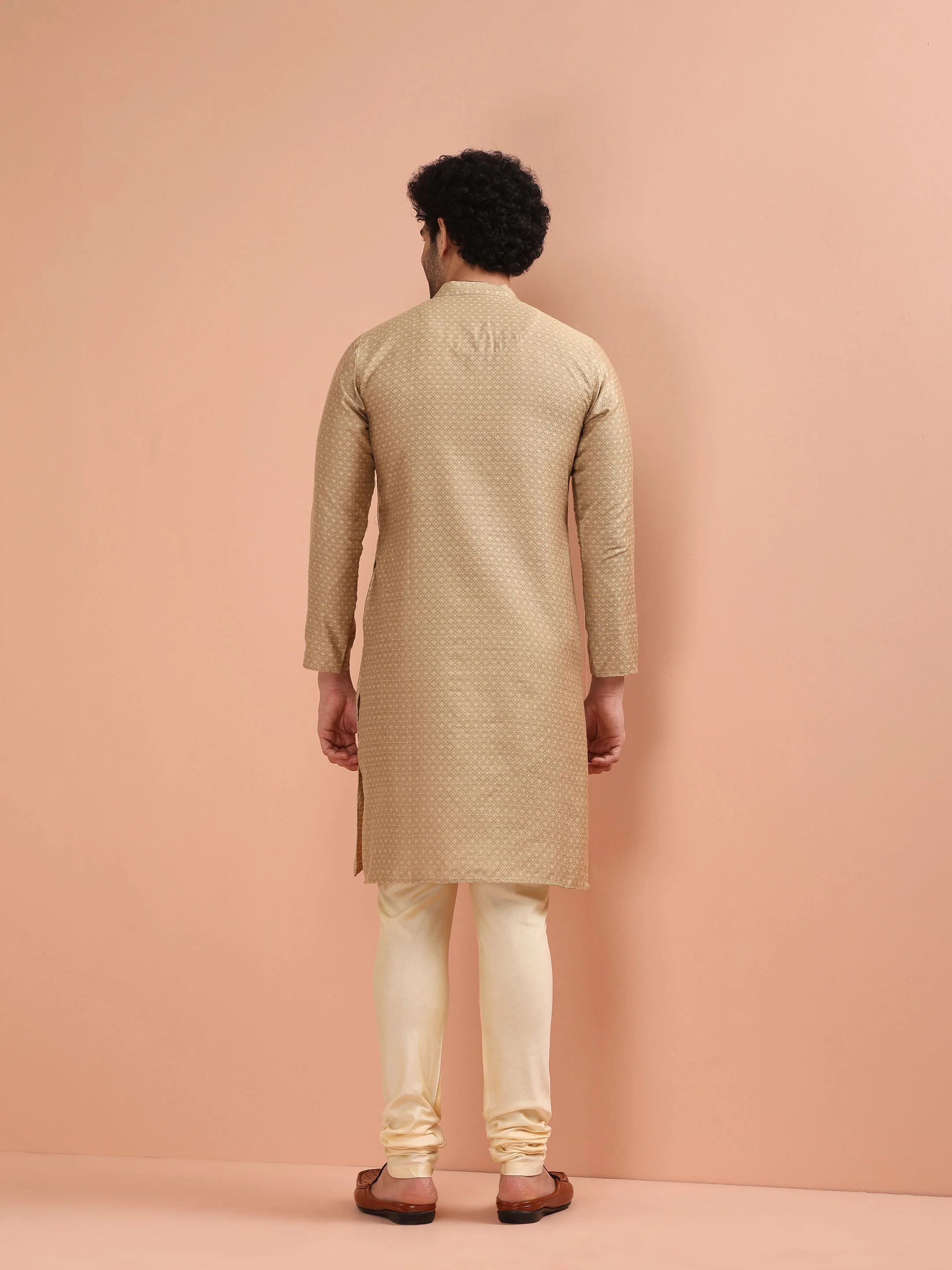 Beige Silk Blend Textured Long Kurta - Image 4
