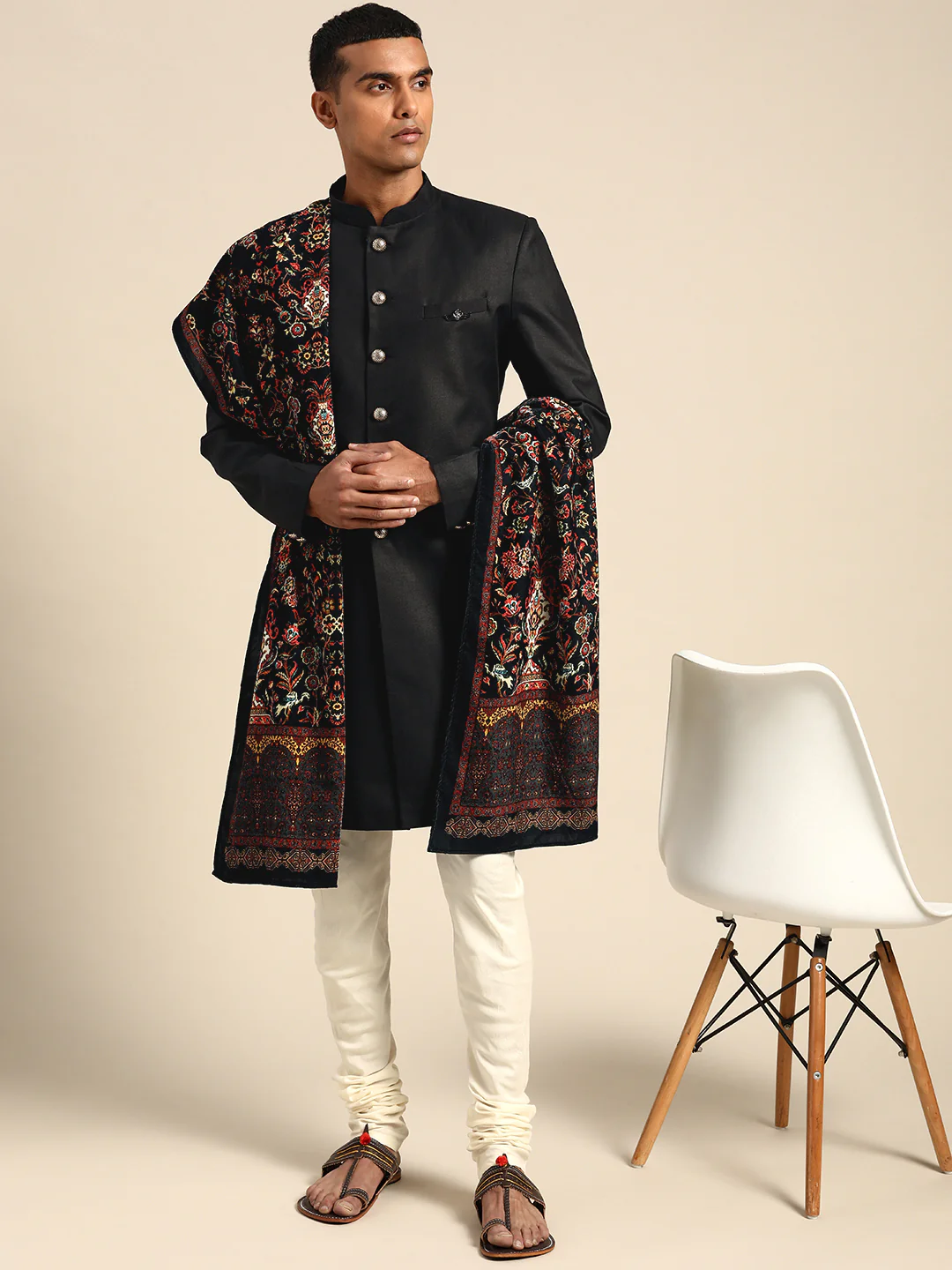 Black Kashmiri Patterned Dupatta for Sherwani, Wedding & Festive Wear. - Image 3