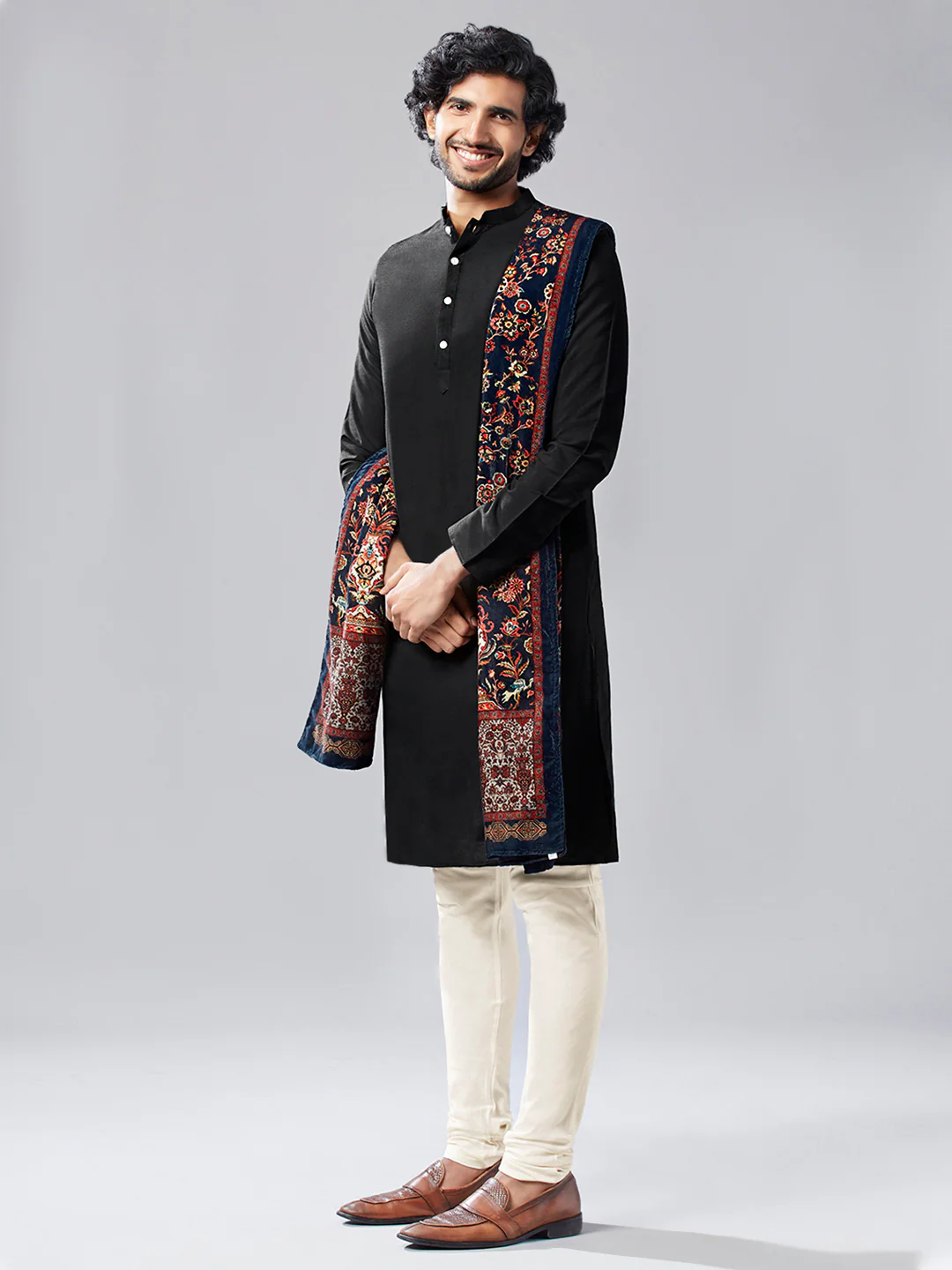 Black Silk Blend Kurta Churidar with Embroidered Dupatta - Image 3