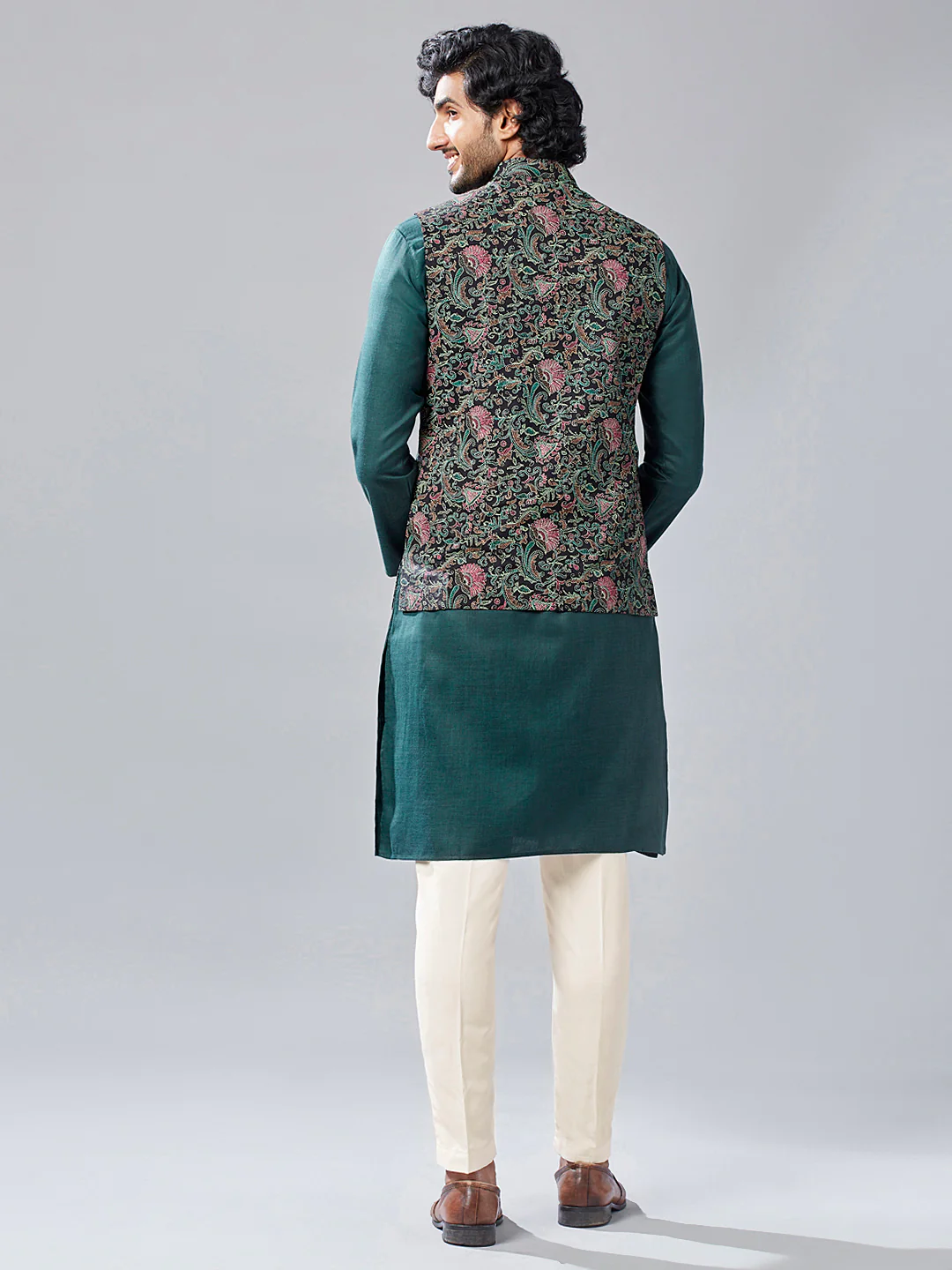 Multicolored Embroidered Jacket Set with Green Kurta & Cream Bottomwear - Image 5