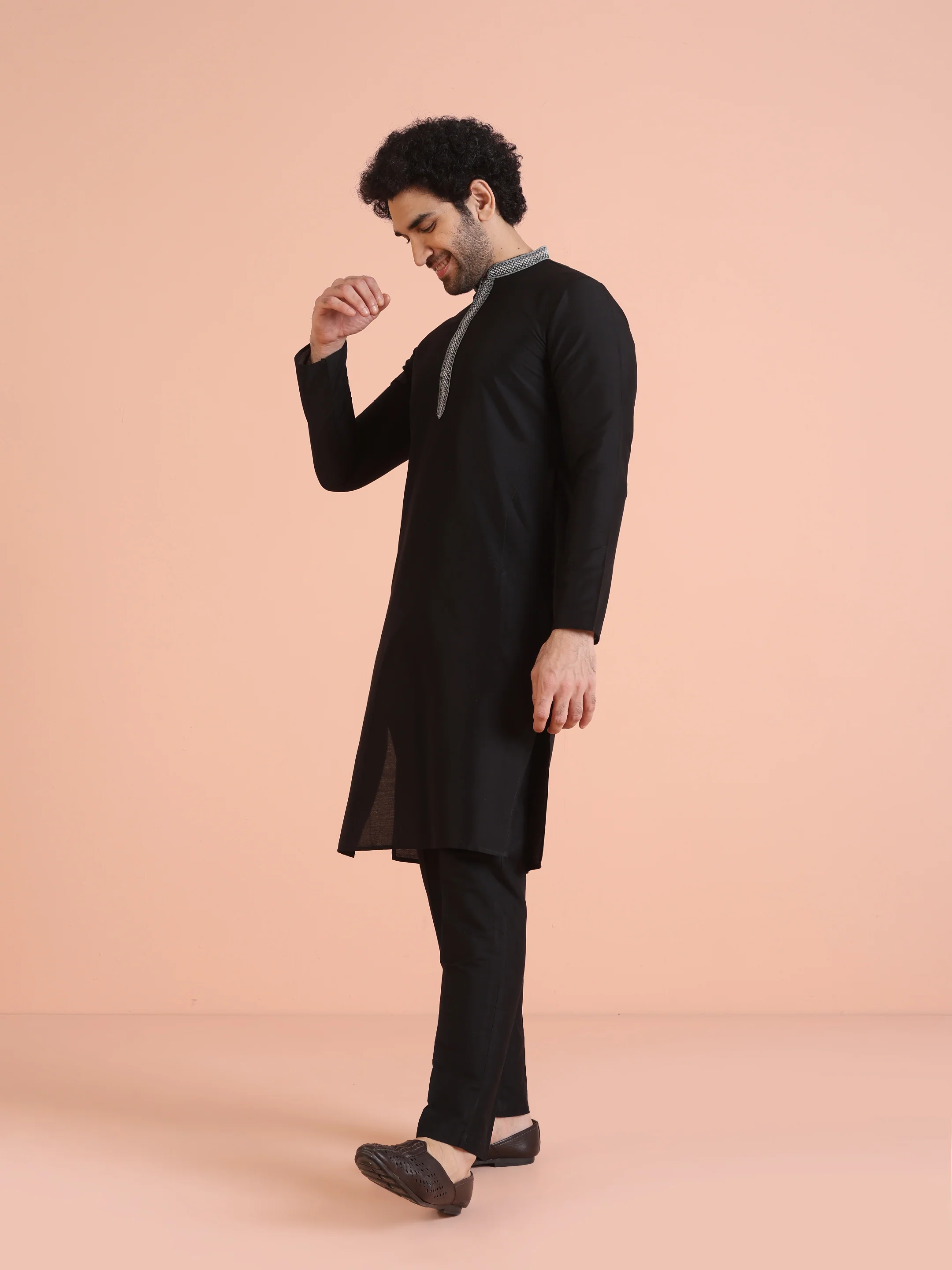 Black Silk Blend Kurta Set with Embroidered Collar Detailing and Matching Trousers - Image 3