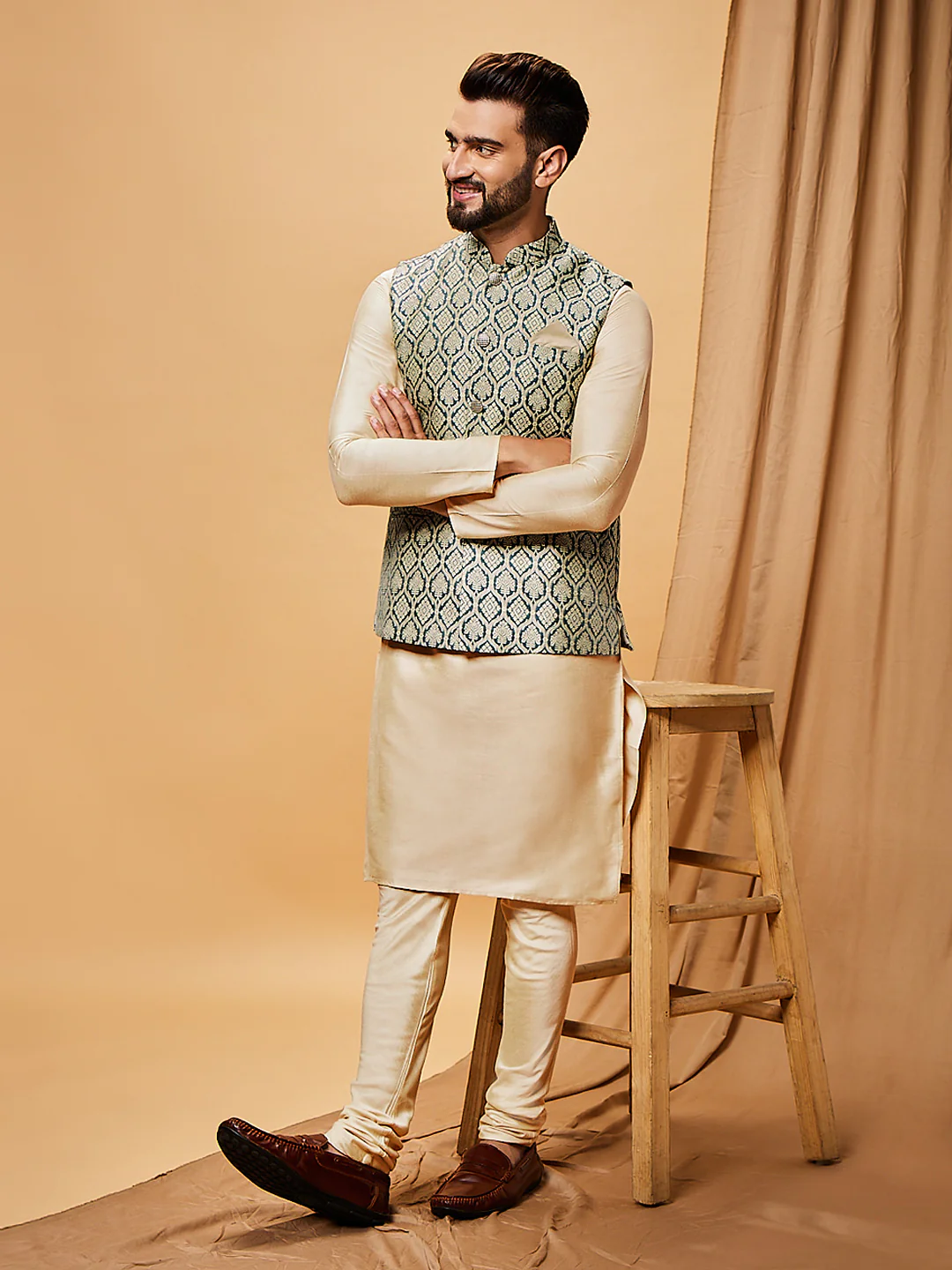 Cream Silk Blend Green Textured Nehru Jacket Kurta Set - Image 8