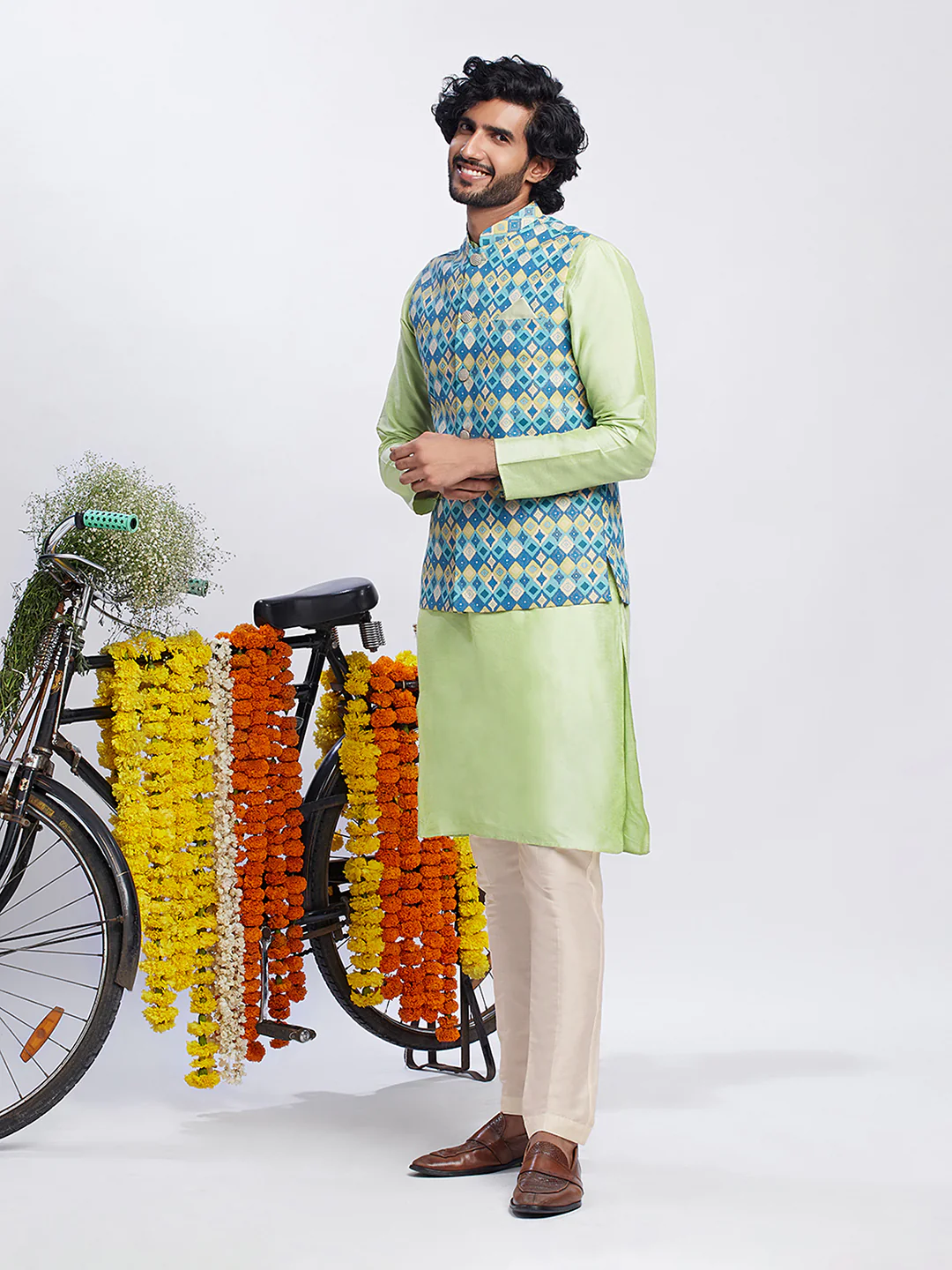 Light Green Silk Blend Textured Nehru Jacket Kurta Set - Image 3